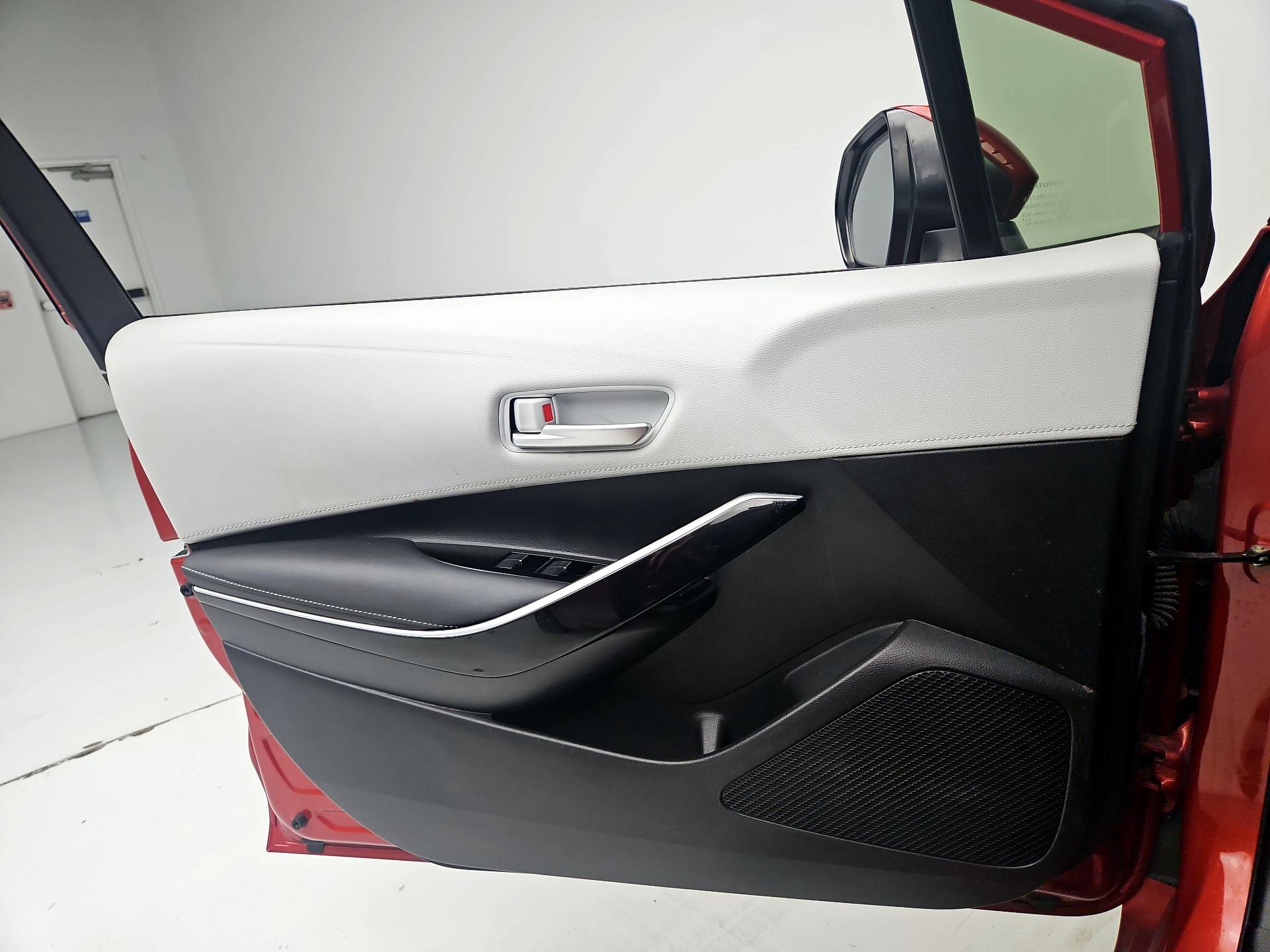 Thumbnail: 2020 Toyota Corolla - 12