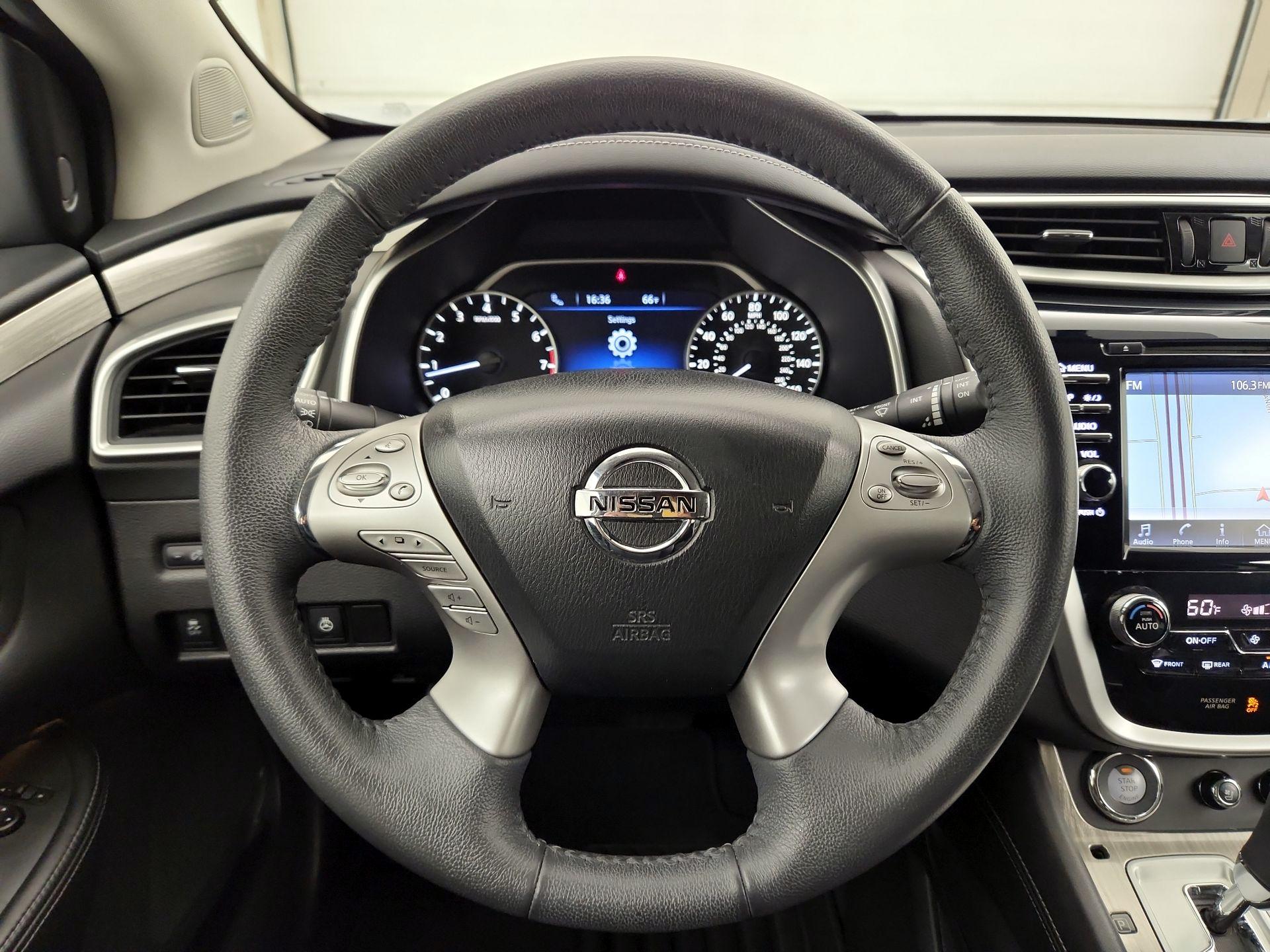 Thumbnail: 2015 Nissan Murano - 10