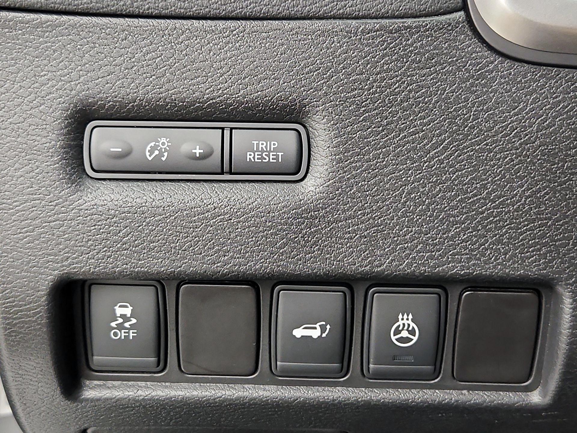 Thumbnail: 2015 Nissan Murano - 13