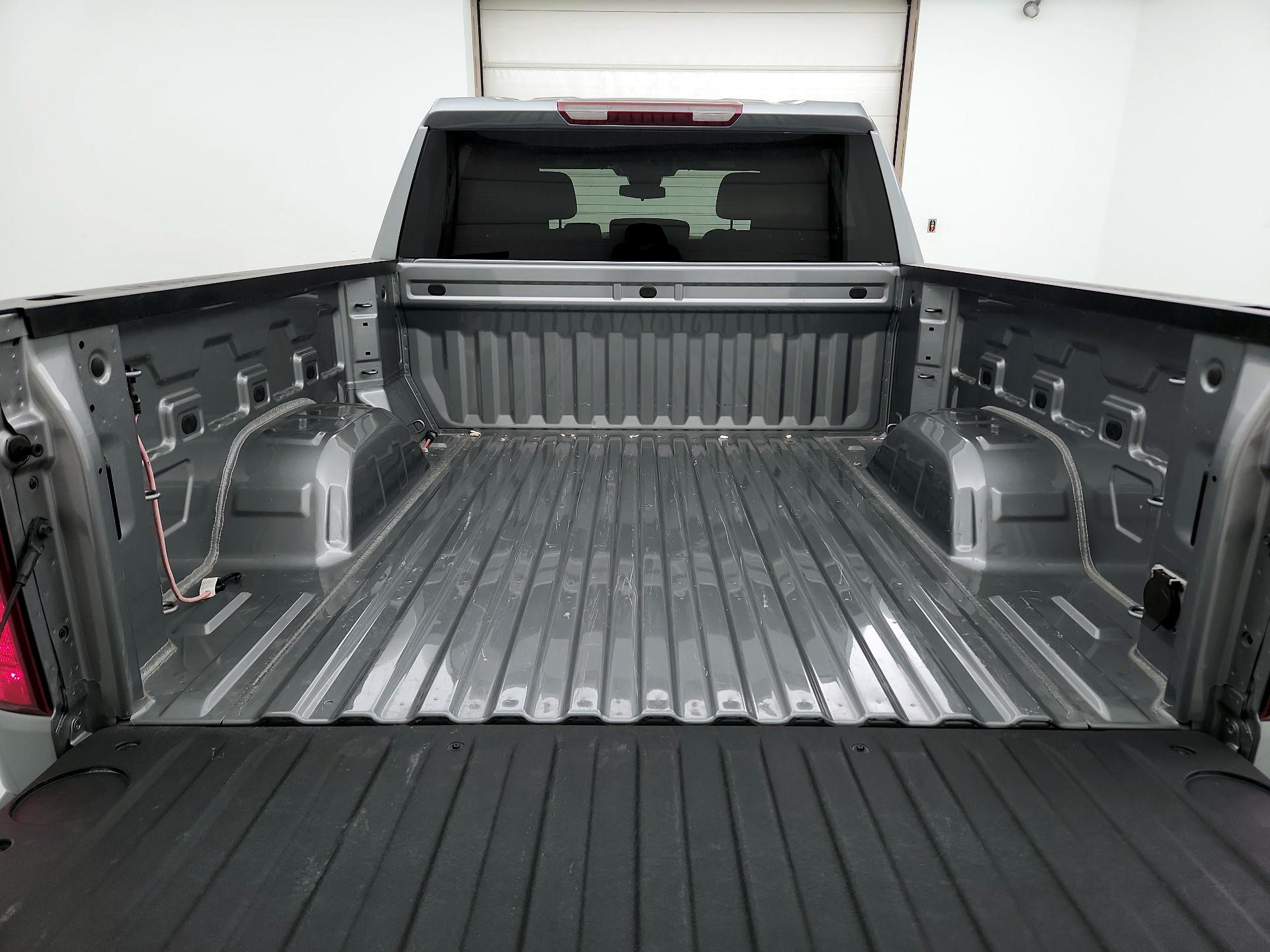 Thumbnail: 2025 Chevrolet Silverado 1500 - 20