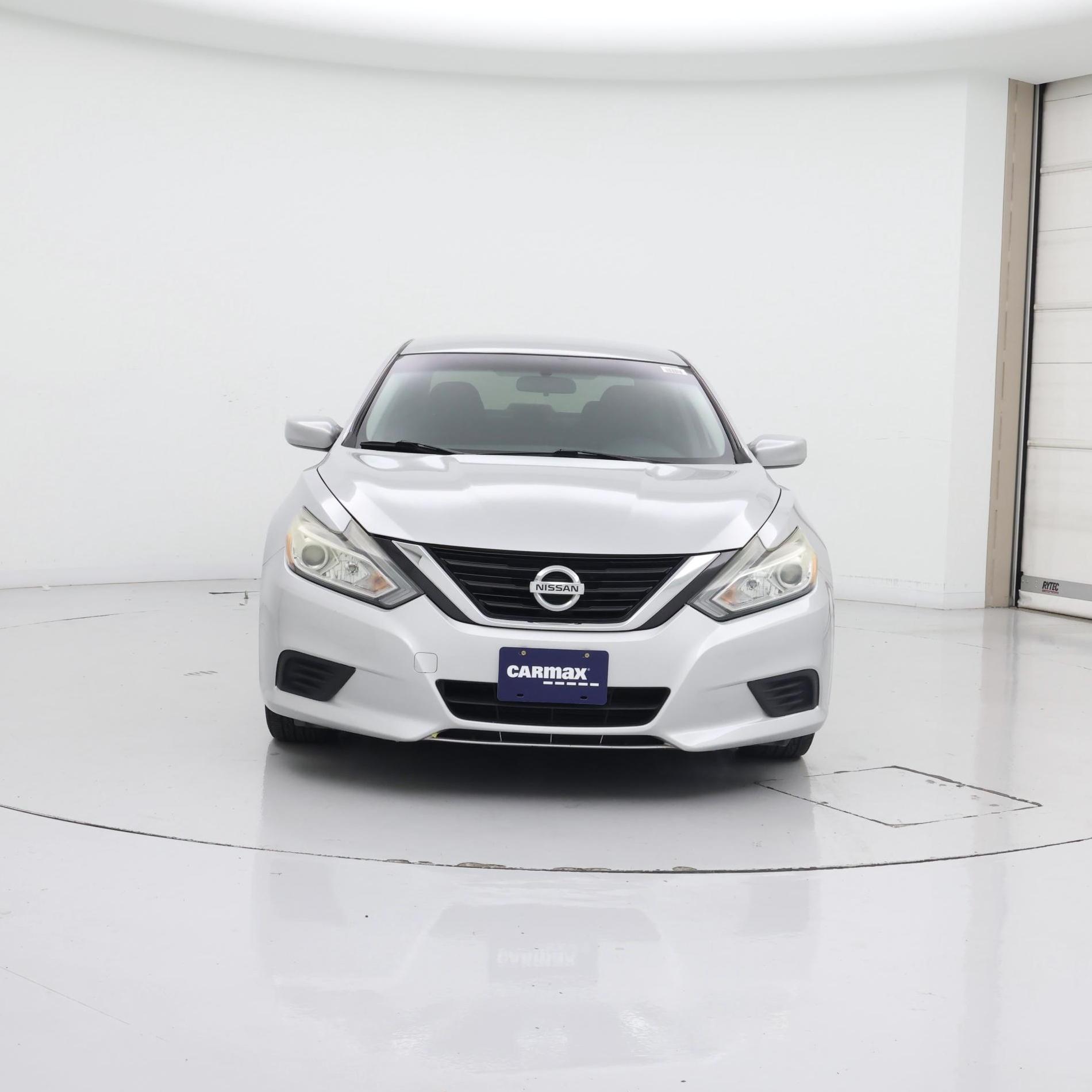 Thumbnail: 2018 Nissan Altima - 5