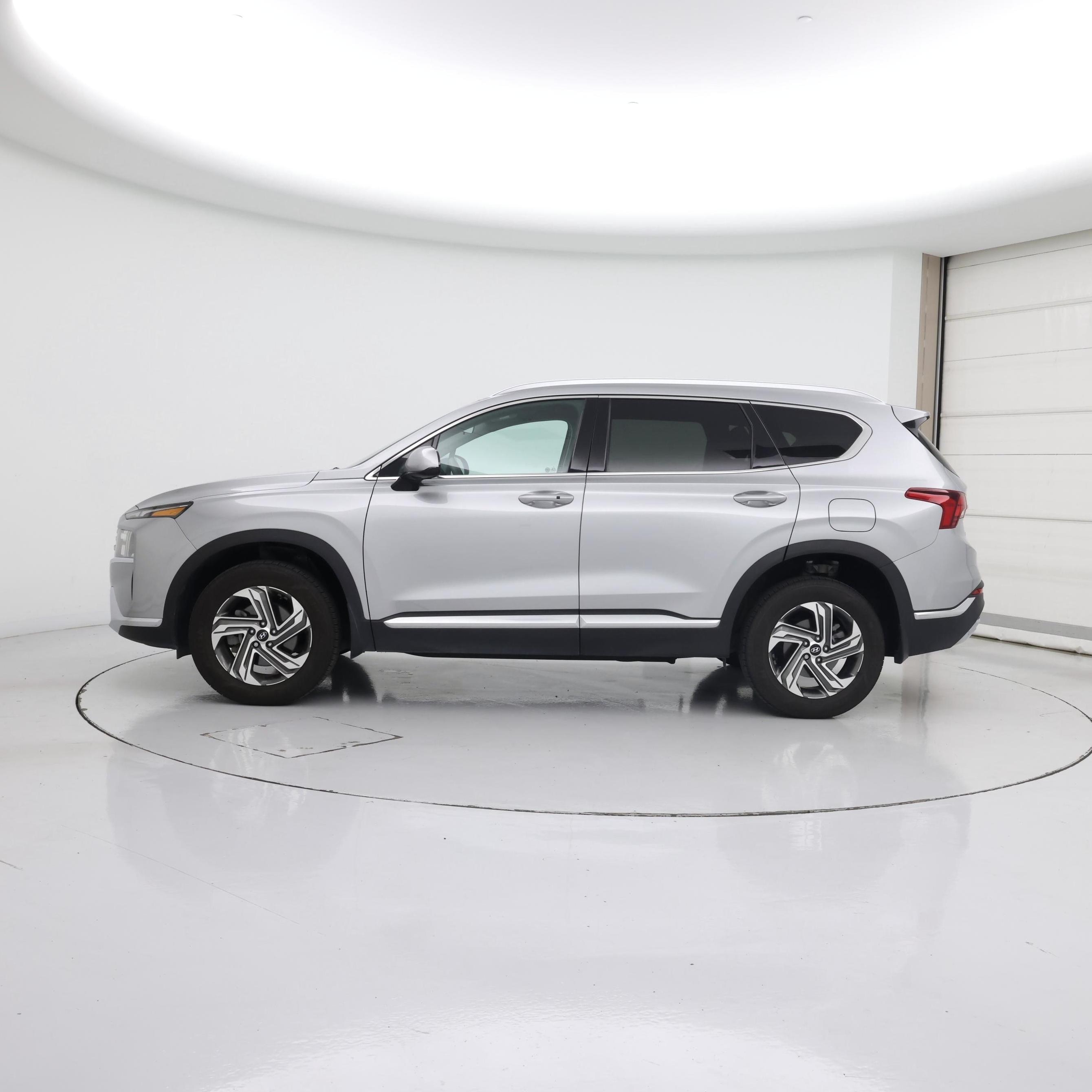Thumbnail: 2022 Hyundai Santa Fe - 3