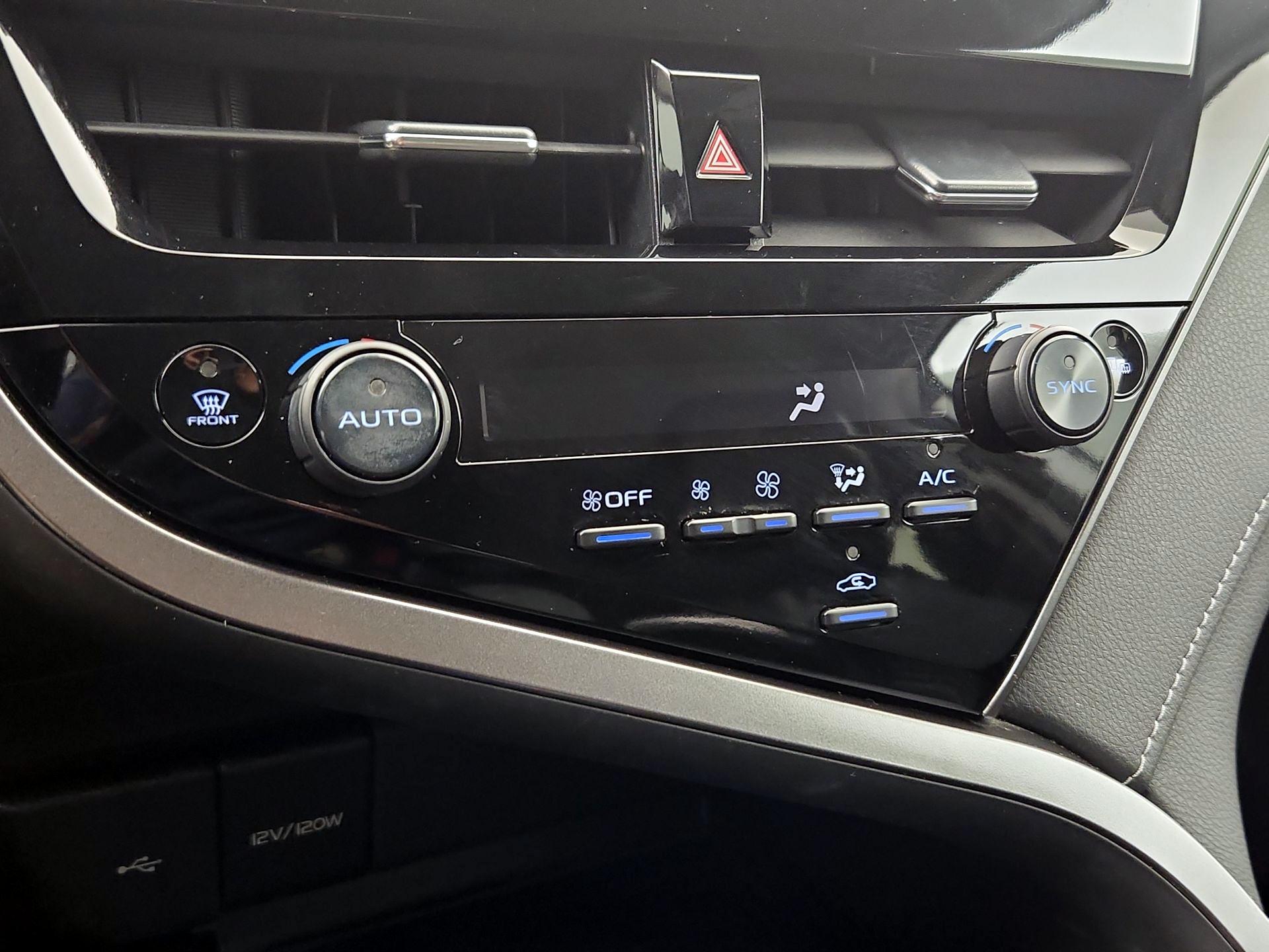 Thumbnail: 2023 Toyota Camry - 16