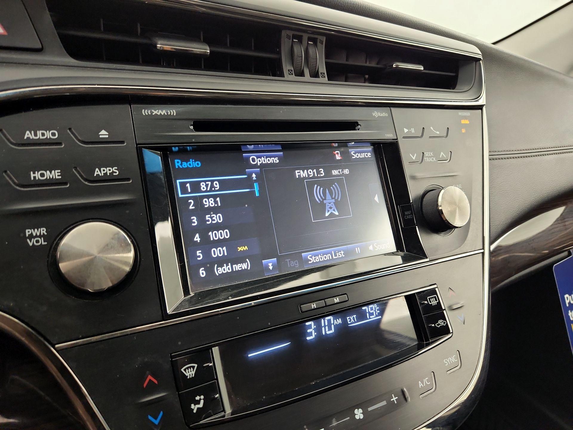 Thumbnail: 2015 Toyota Avalon - 15