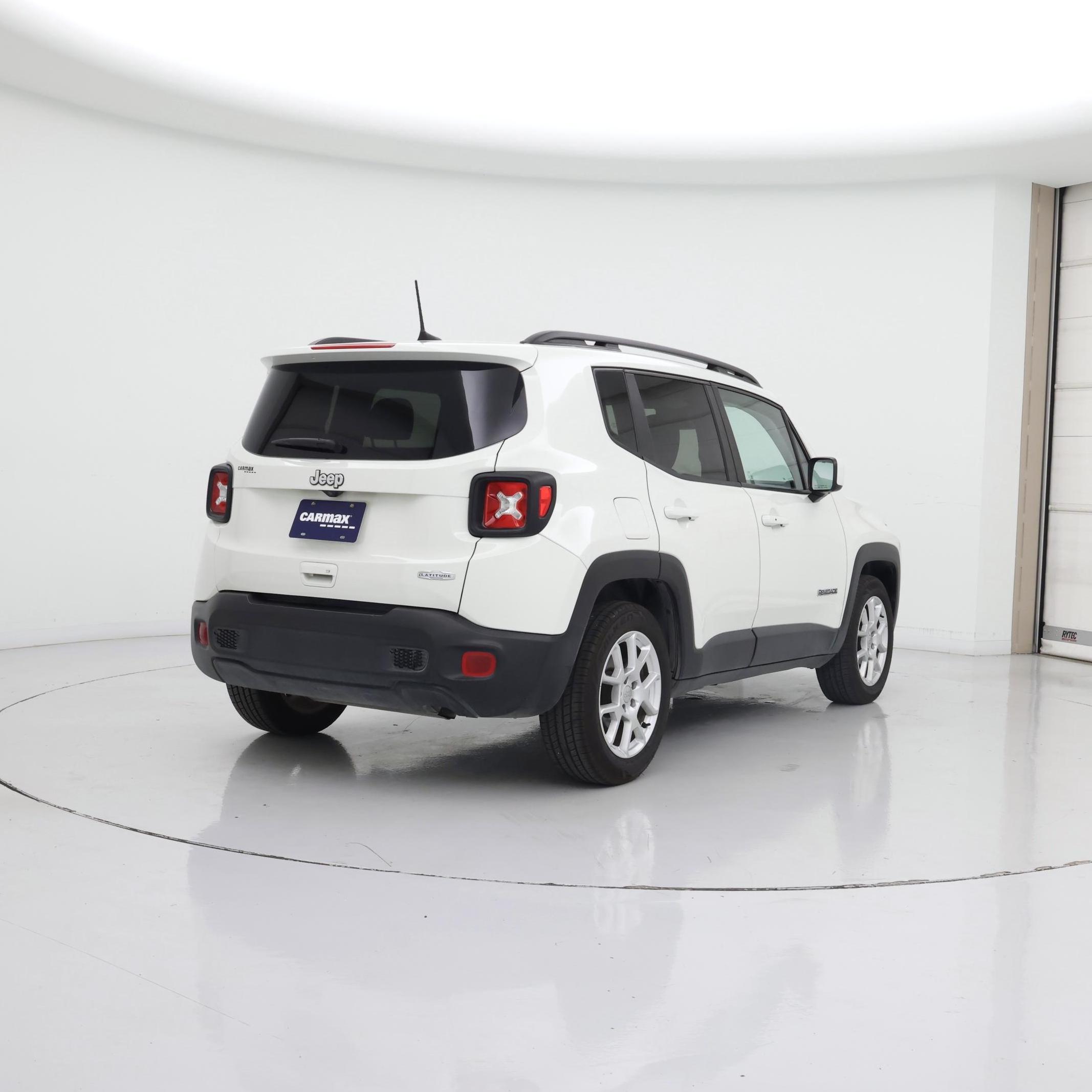 Thumbnail: 2019 Jeep Renegade - 8
