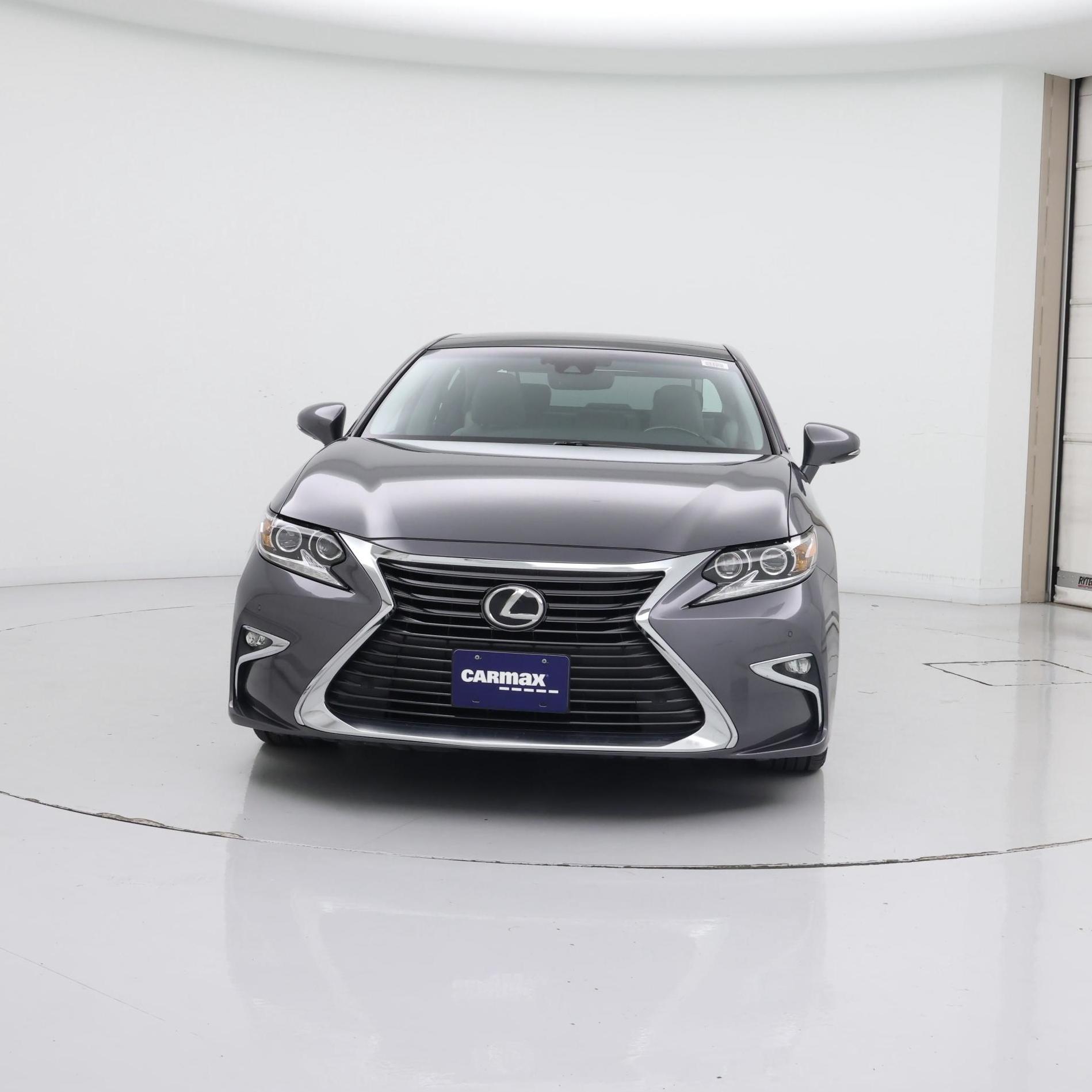 Thumbnail: 2016 Lexus ES - 5