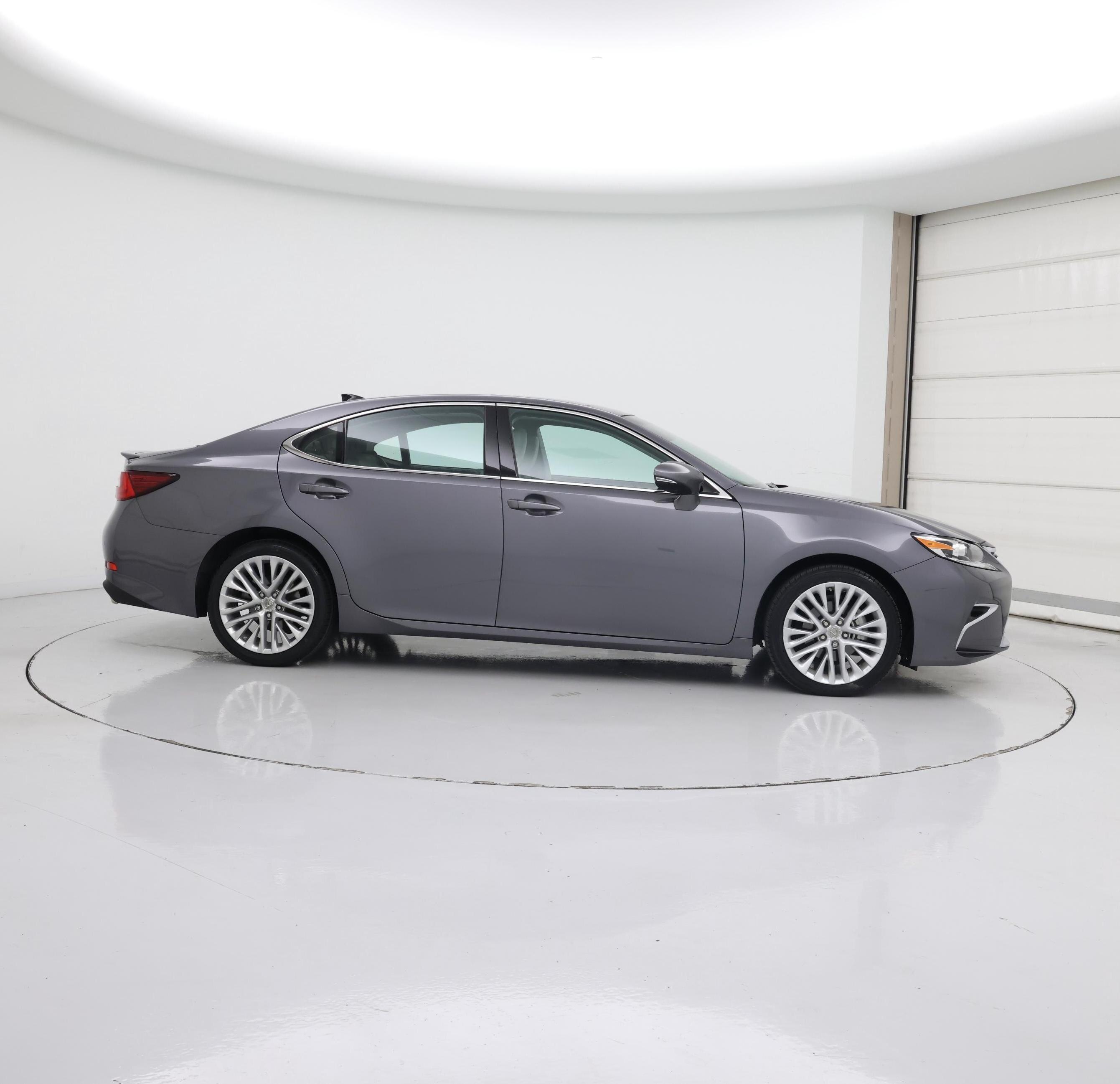 Thumbnail: 2016 Lexus ES - 7