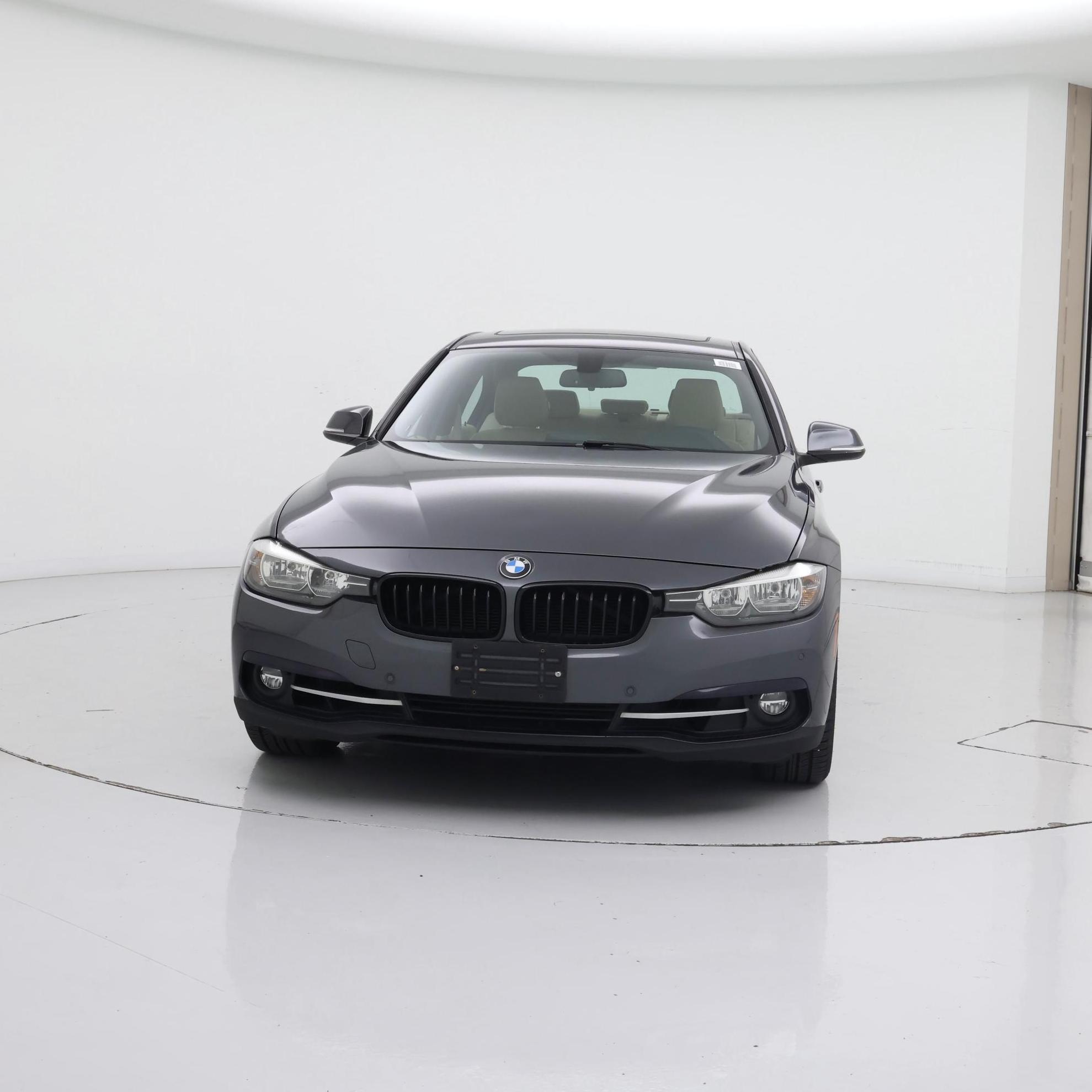 Thumbnail: 2016 BMW 3 Series - 5