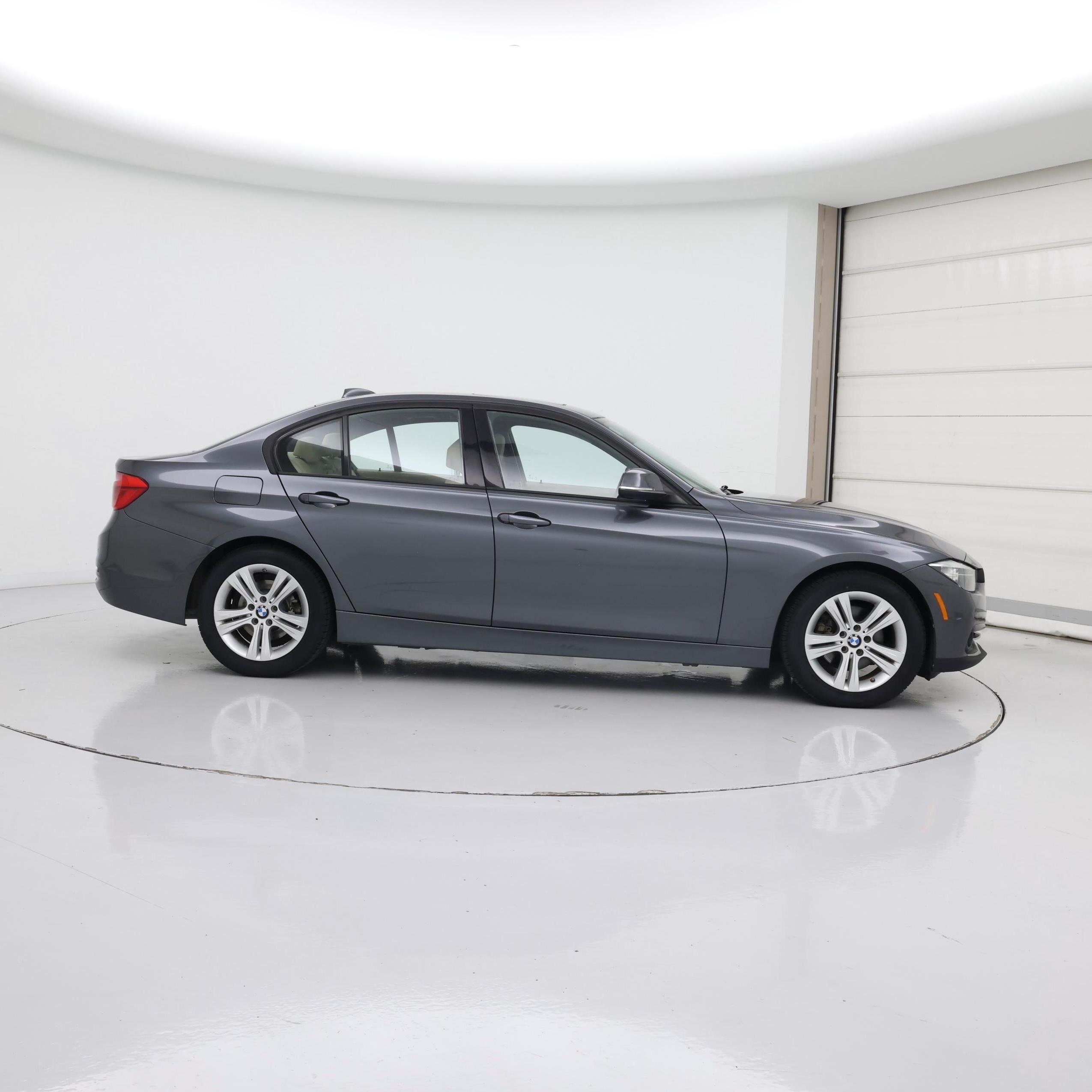 Thumbnail: 2016 BMW 3 Series - 7