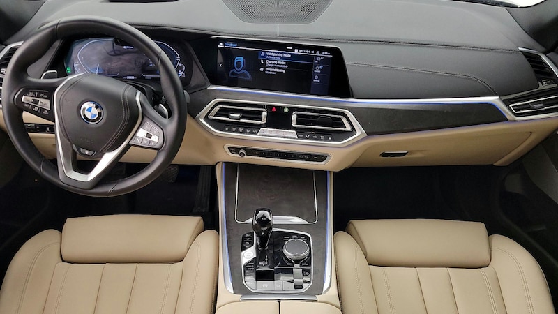 2022 BMW X5 xDrive45e 9