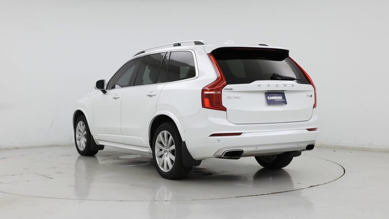 2016 Volvo XC90 T6 Momentum 2