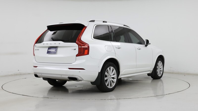2016 Volvo XC90 T6 Momentum 8