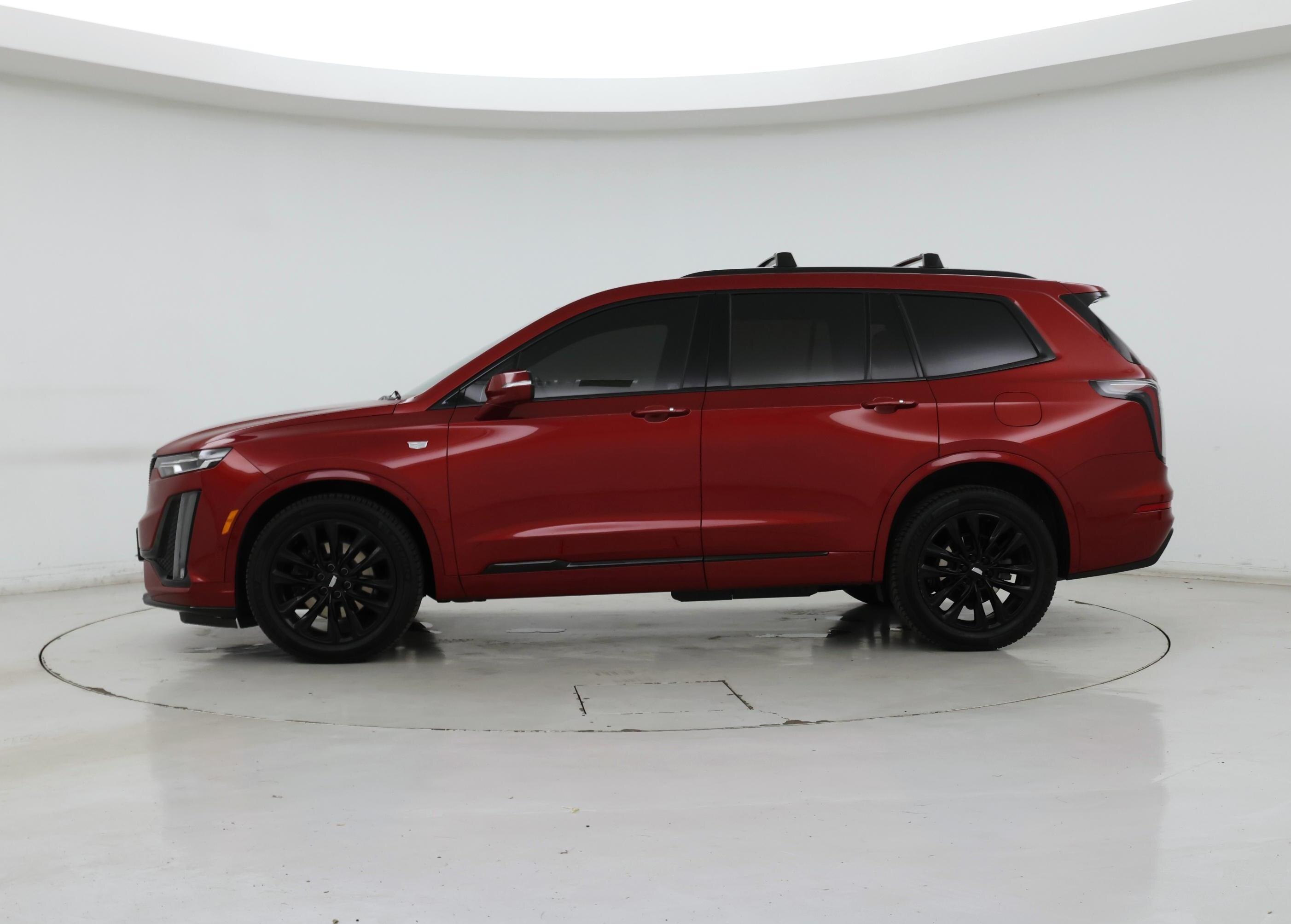Thumbnail: 2021 Cadillac XT6 - 3