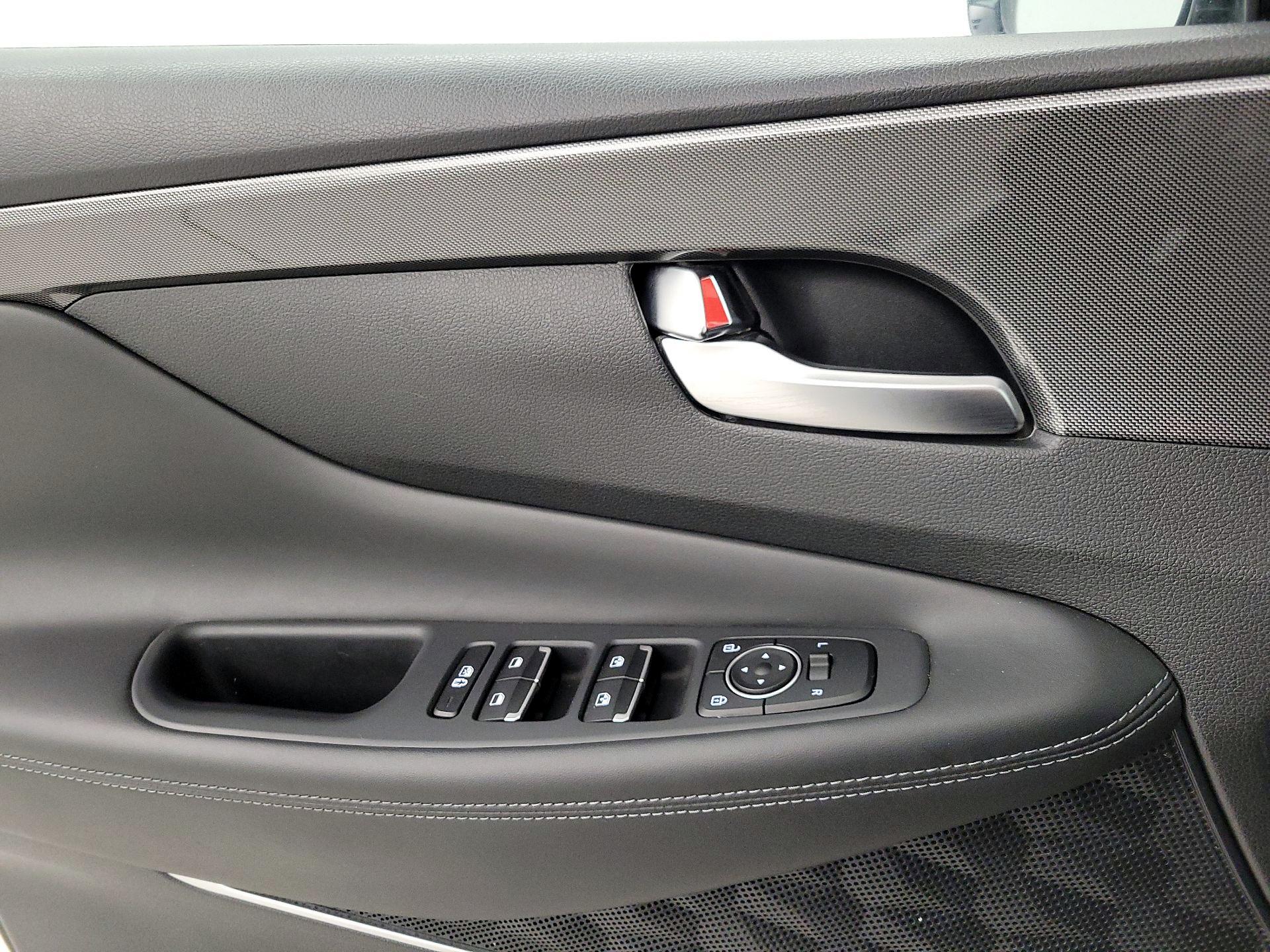 Thumbnail: 2022 Hyundai Santa Fe - 12