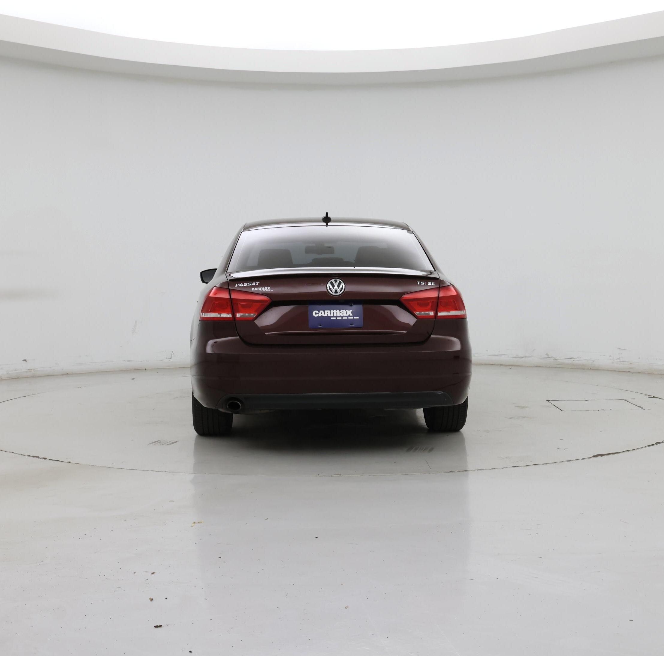 Thumbnail: 2014 Volkswagen Passat - 6