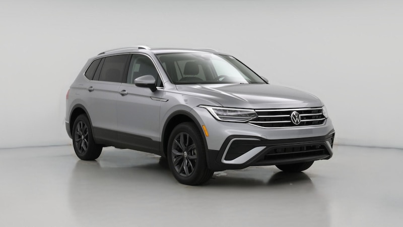2023 Volkswagen Tiguan SE Hero Image