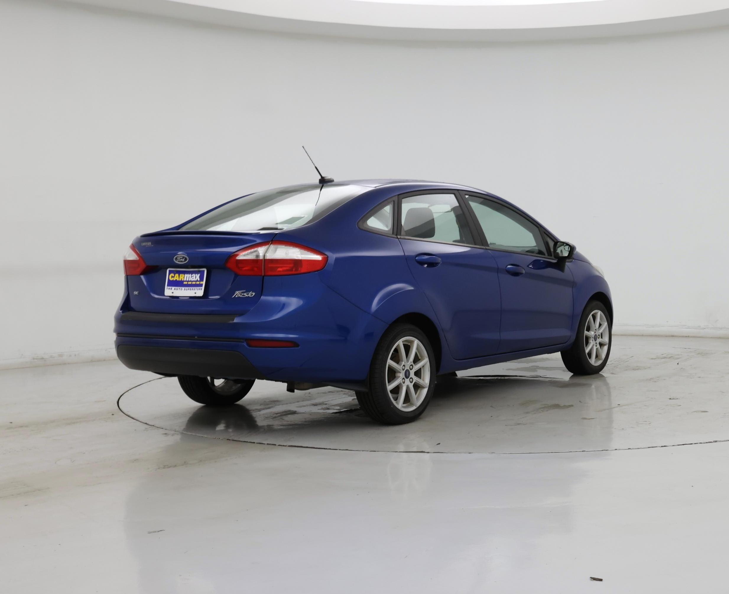 Thumbnail: 2019 Ford Fiesta - 8