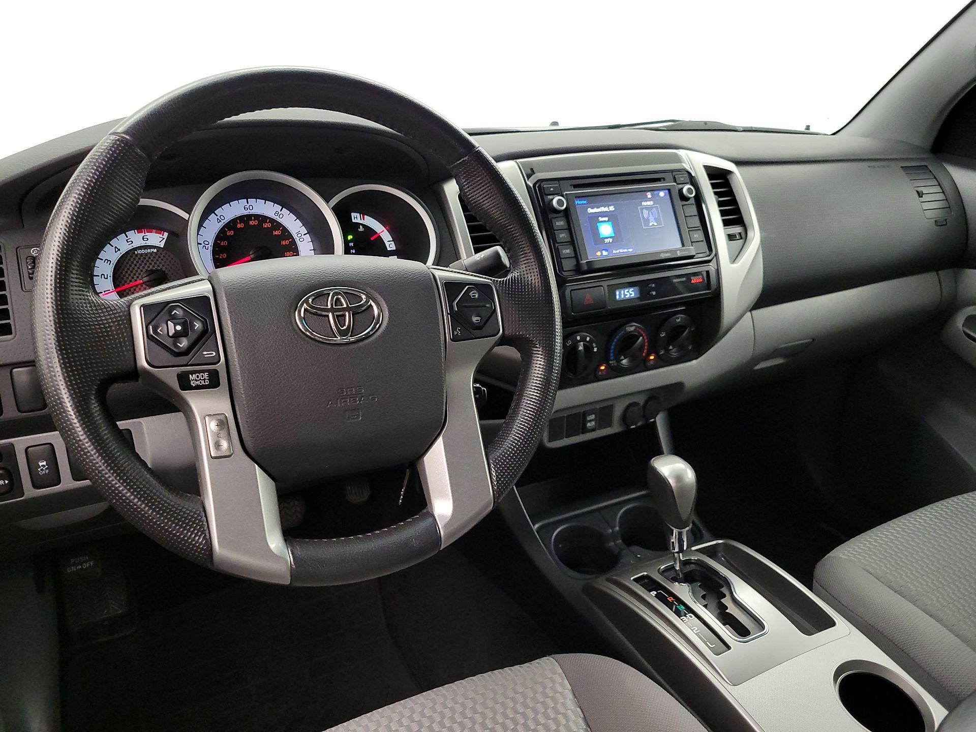 Thumbnail: 2014 Toyota Tacoma - 9