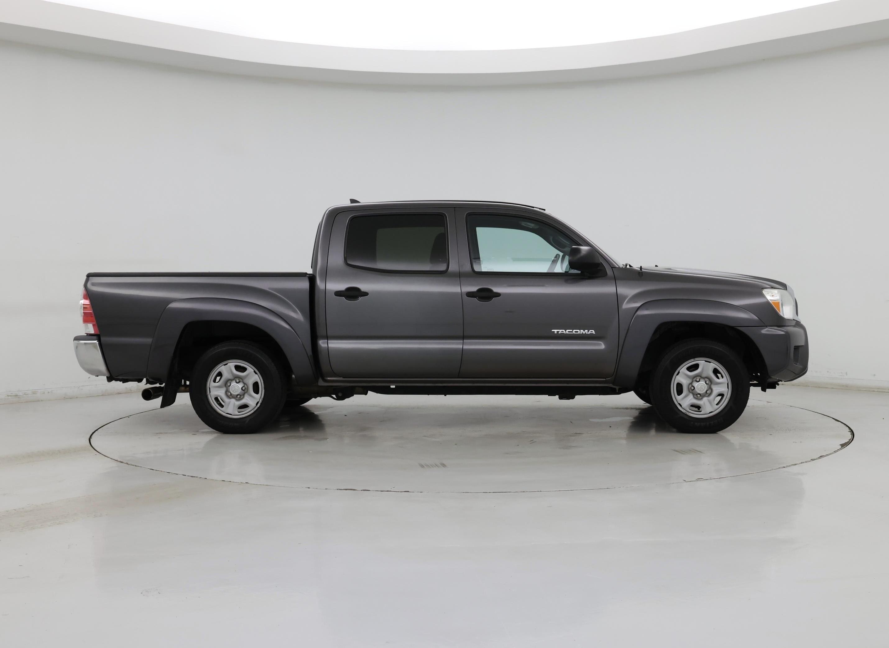 Thumbnail: 2014 Toyota Tacoma - 7