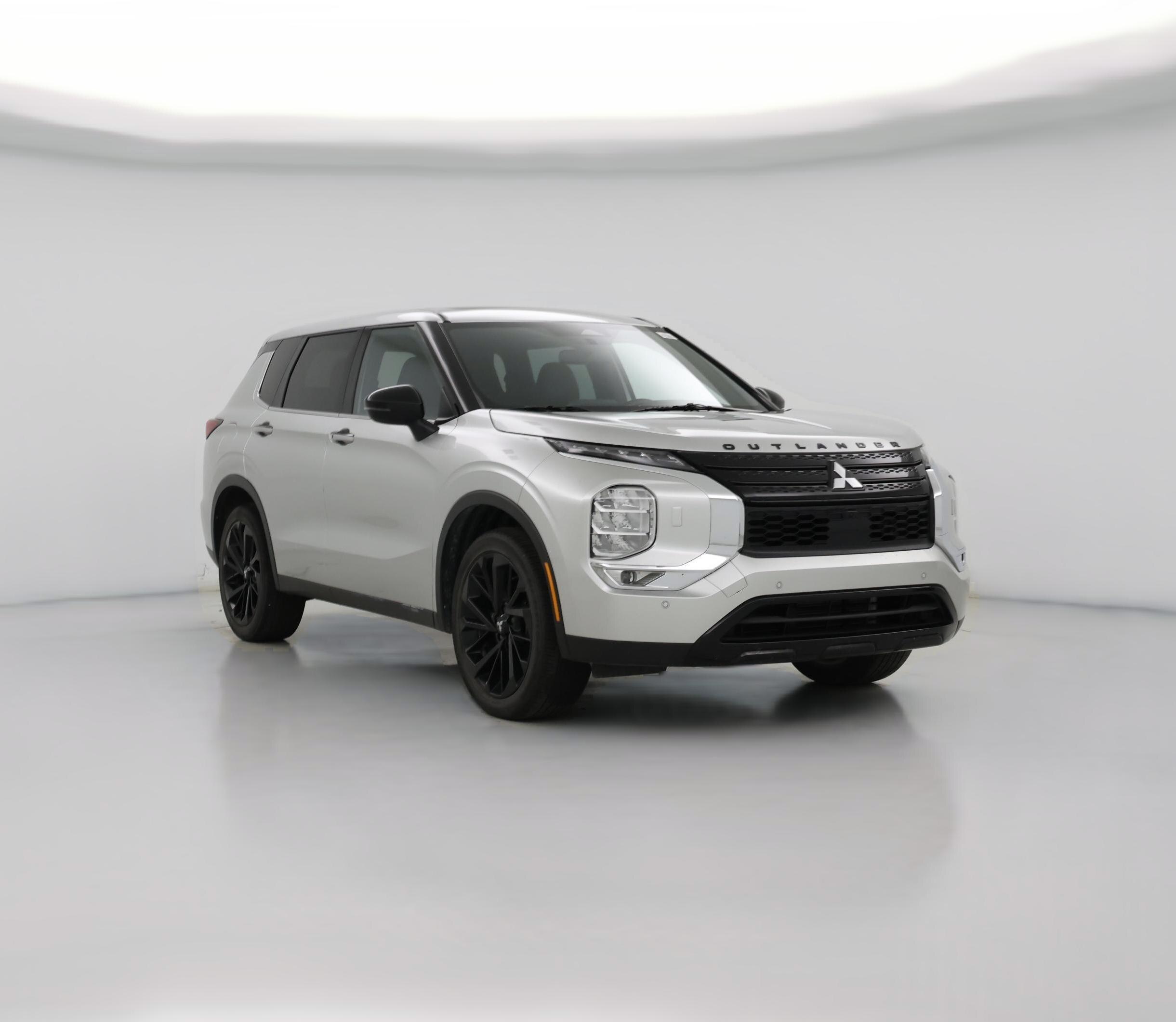 Thumbnail: 2022 Mitsubishi Outlander - 1