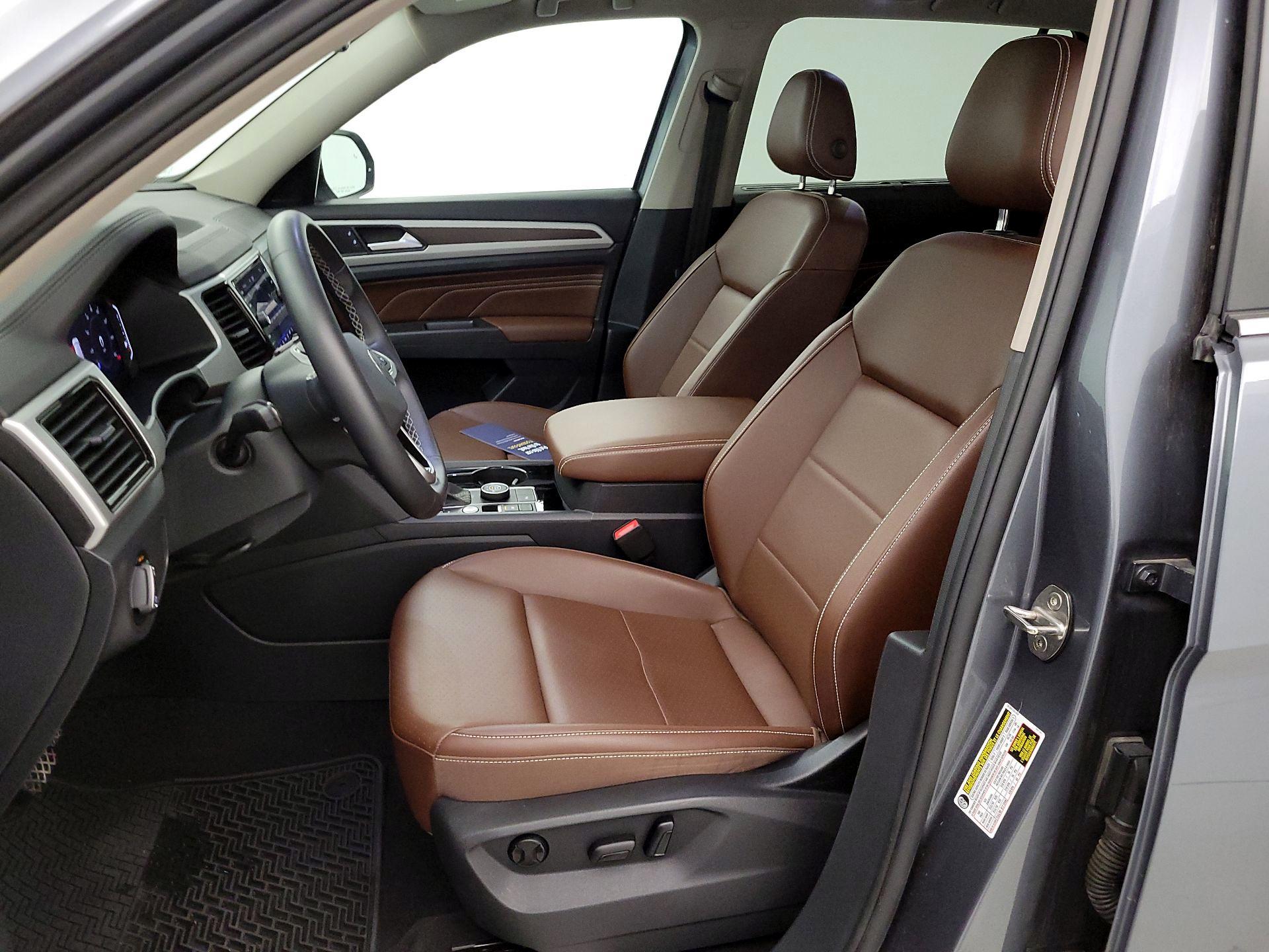 Thumbnail: 2023 Volkswagen Atlas - 11
