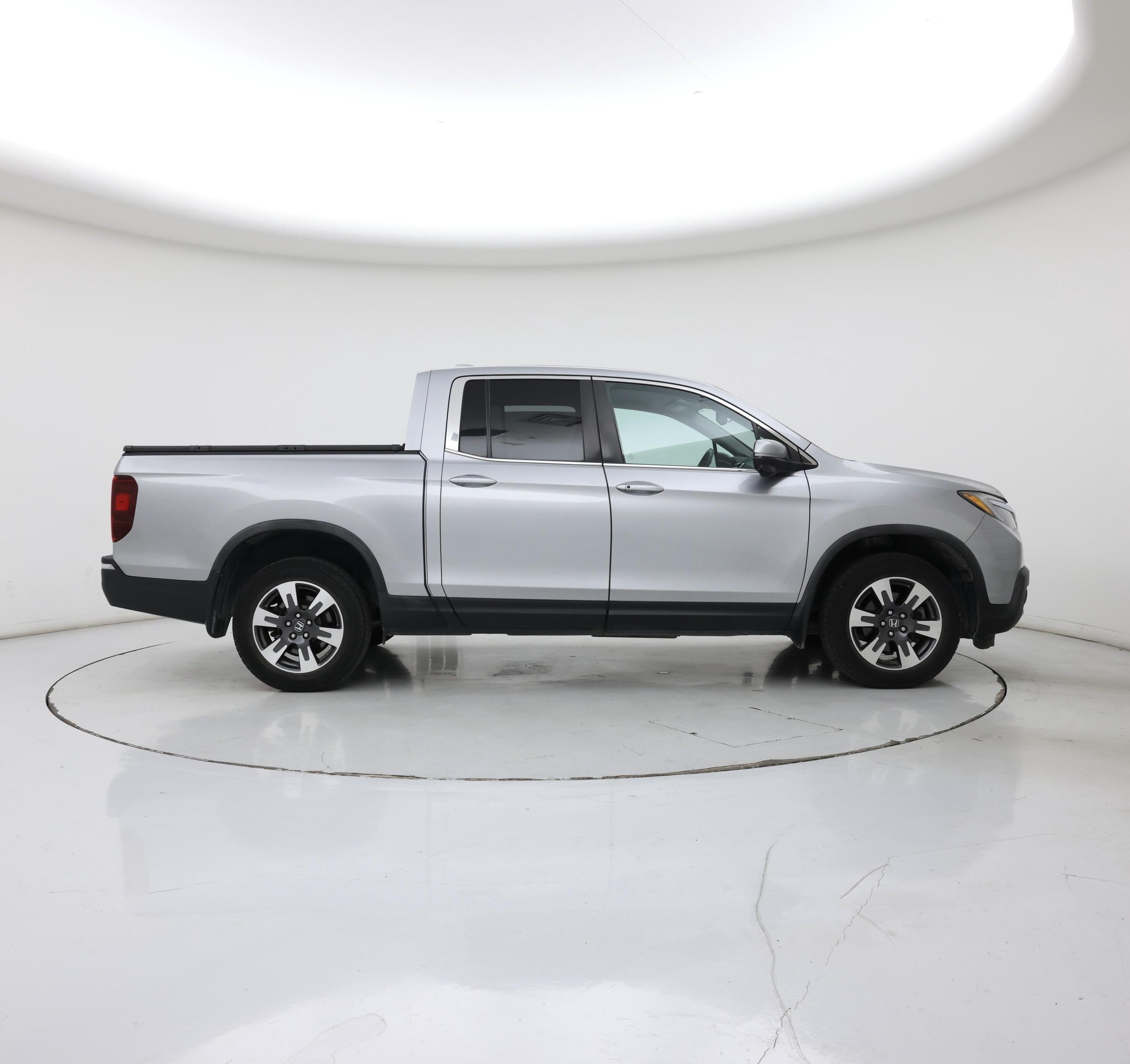 Thumbnail: 2017 Honda Ridgeline - 7
