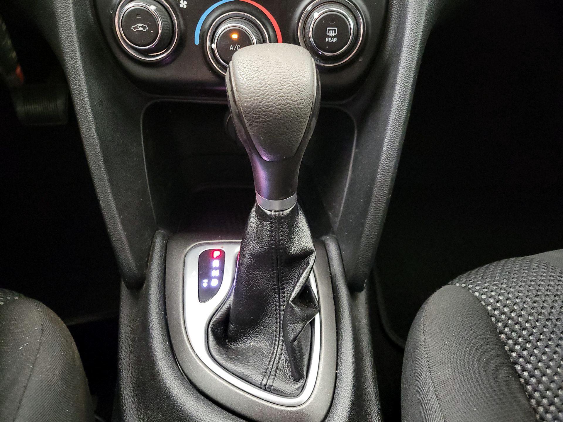 Thumbnail: 2015 Dodge Dart - 16