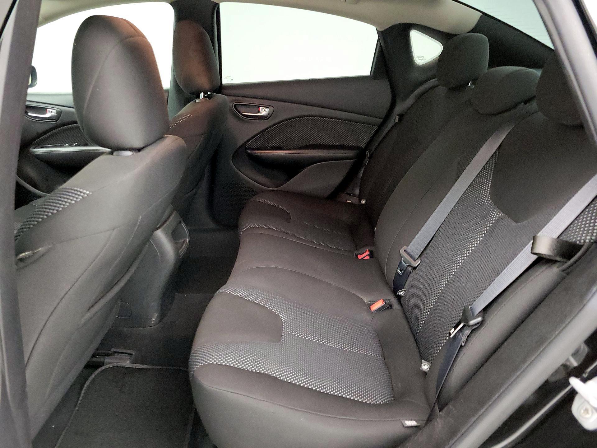 Thumbnail: 2015 Dodge Dart - 18
