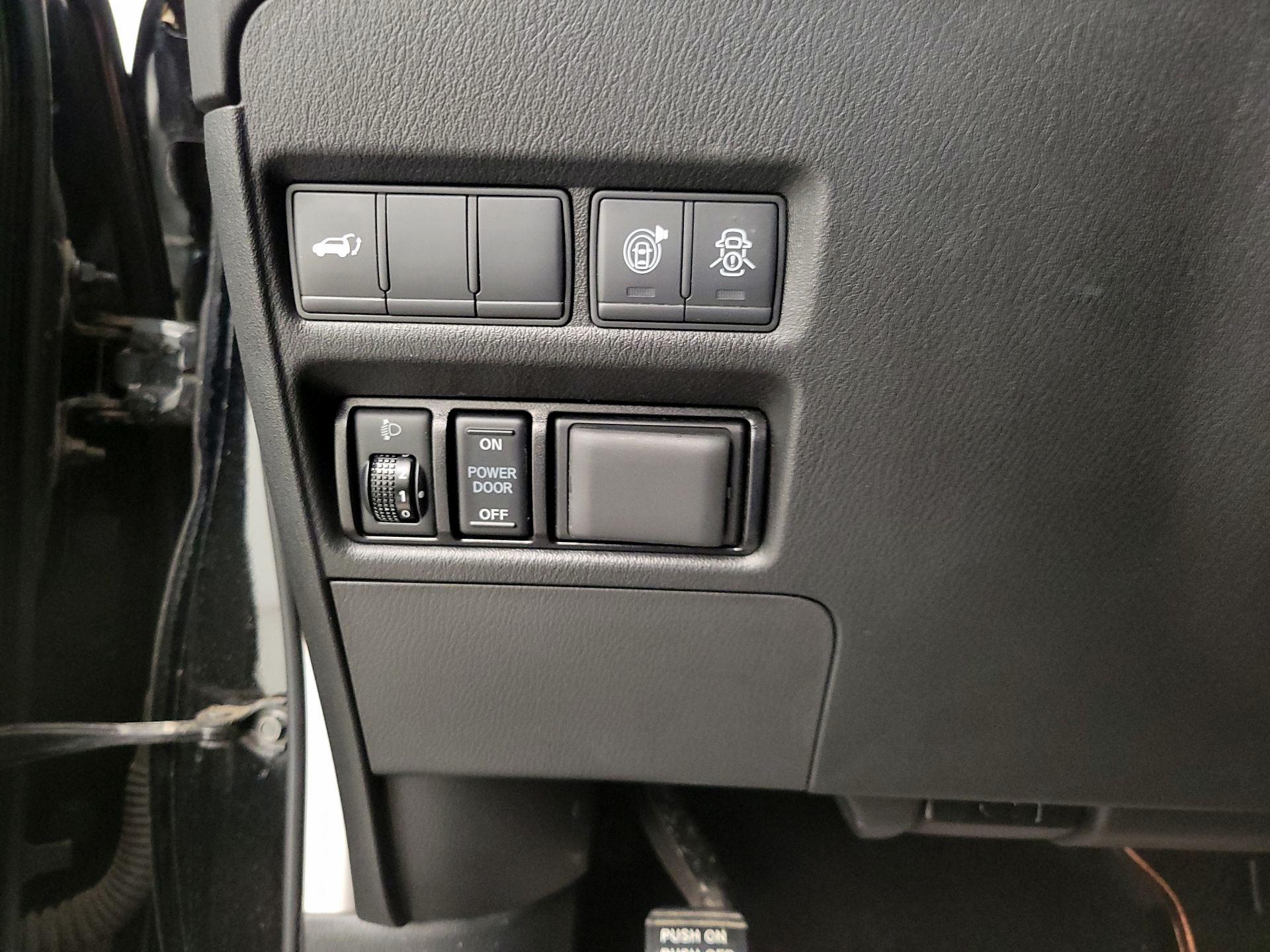 Thumbnail: 2019 Nissan Armada - 13