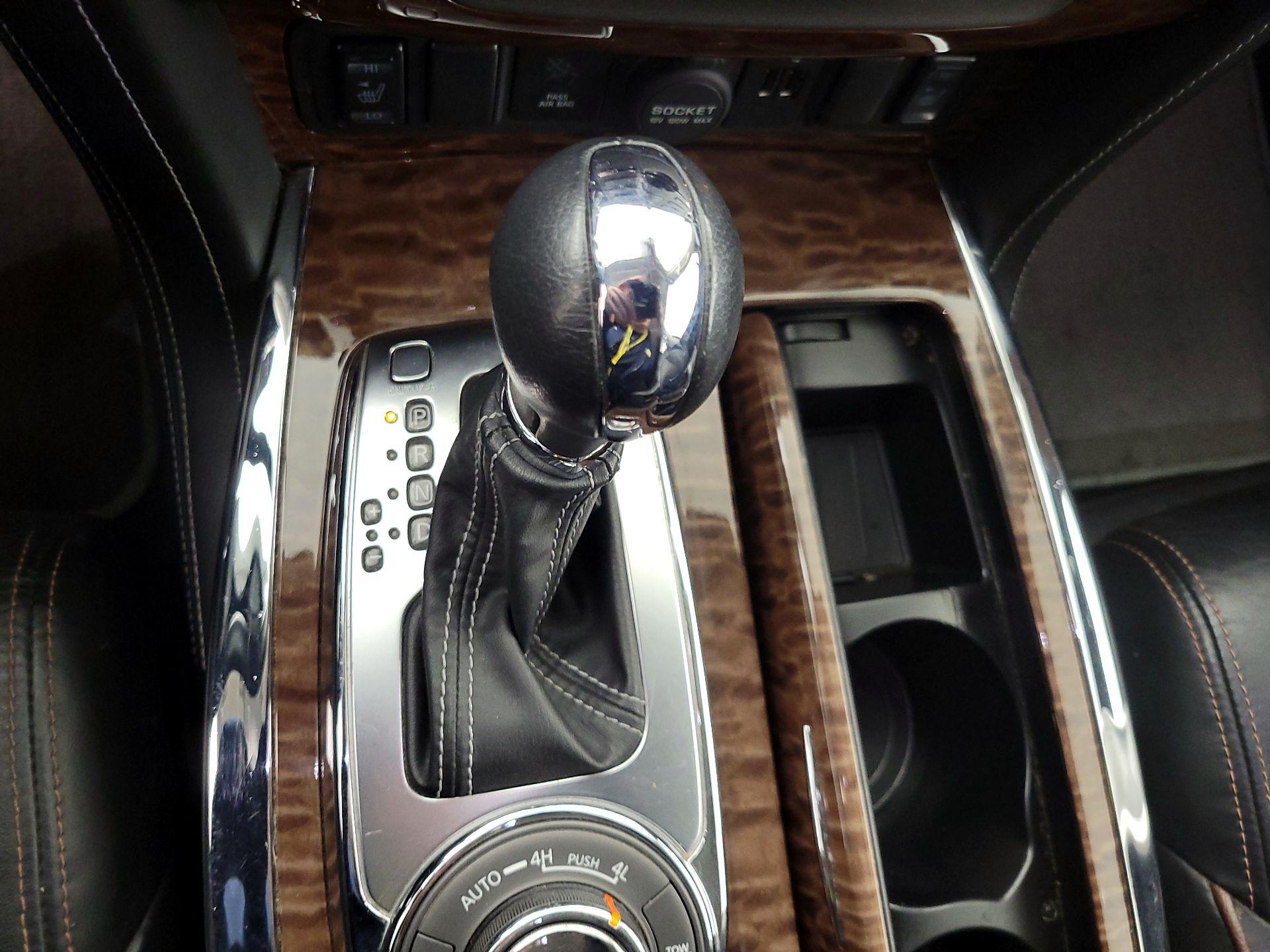 Thumbnail: 2019 Nissan Armada - 18