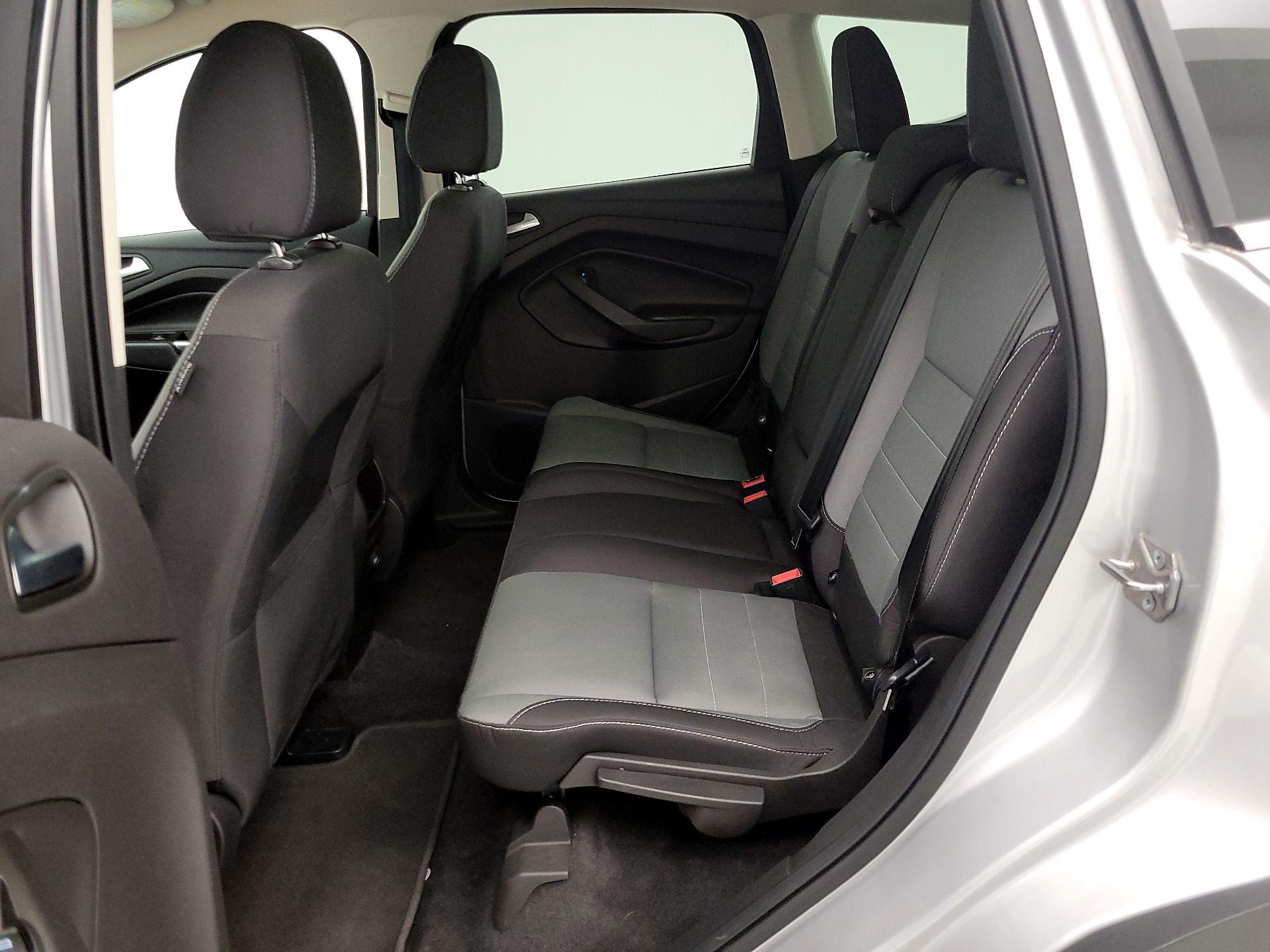 Thumbnail: 2016 Ford Escape - 19