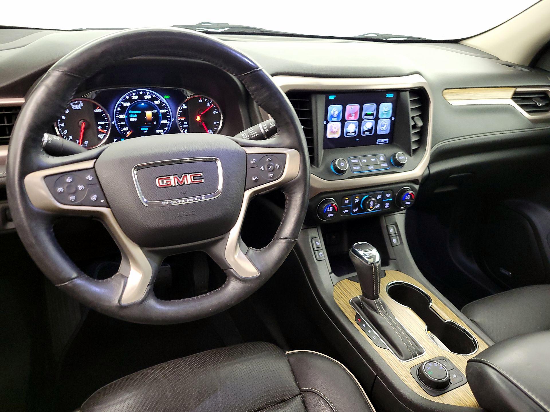Thumbnail: 2017 GMC Acadia - 9