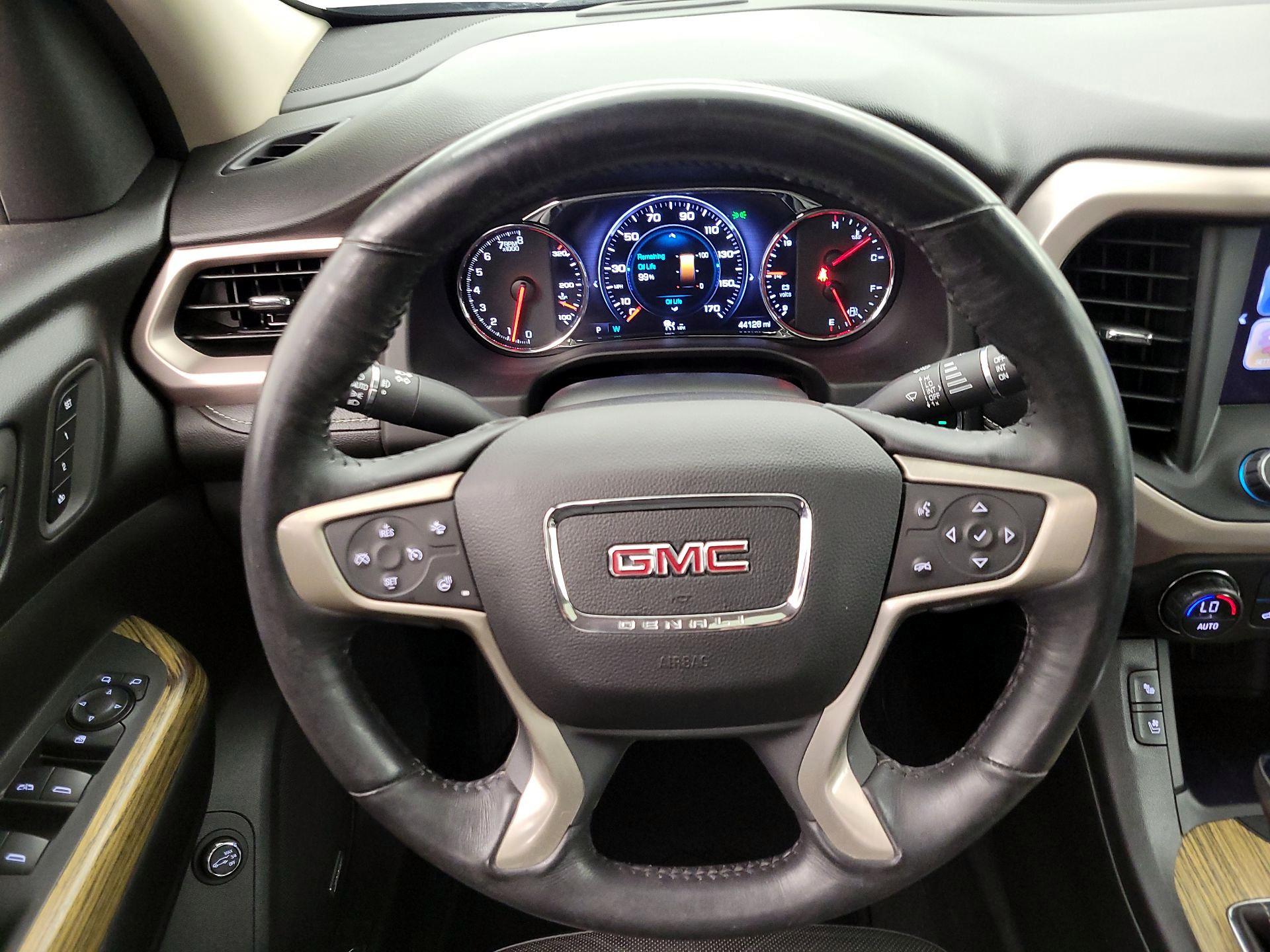 Thumbnail: 2017 GMC Acadia - 10