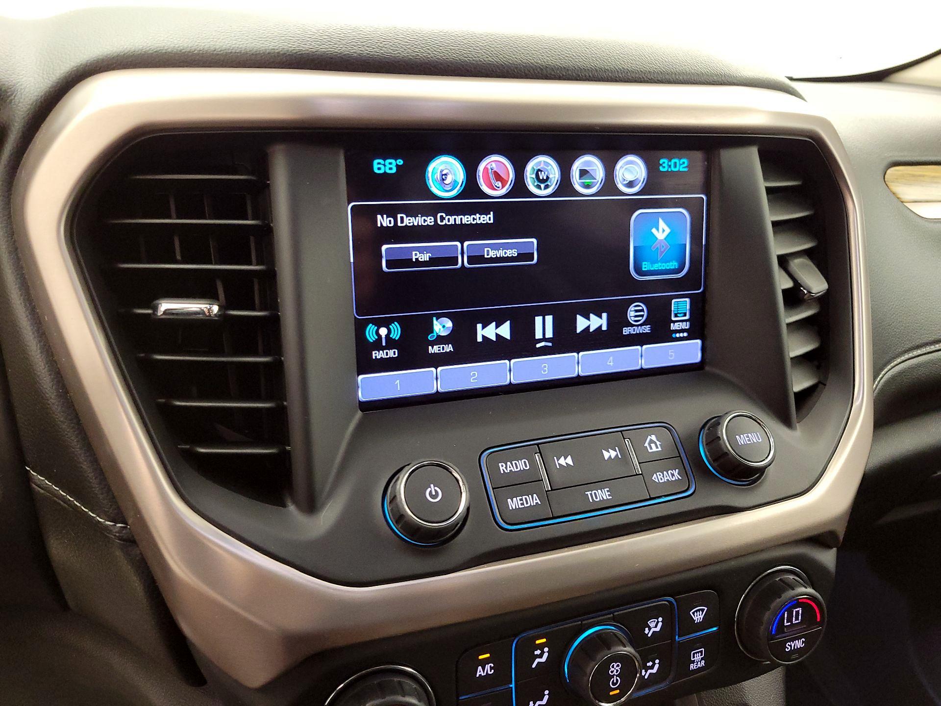 Thumbnail: 2017 GMC Acadia - 16