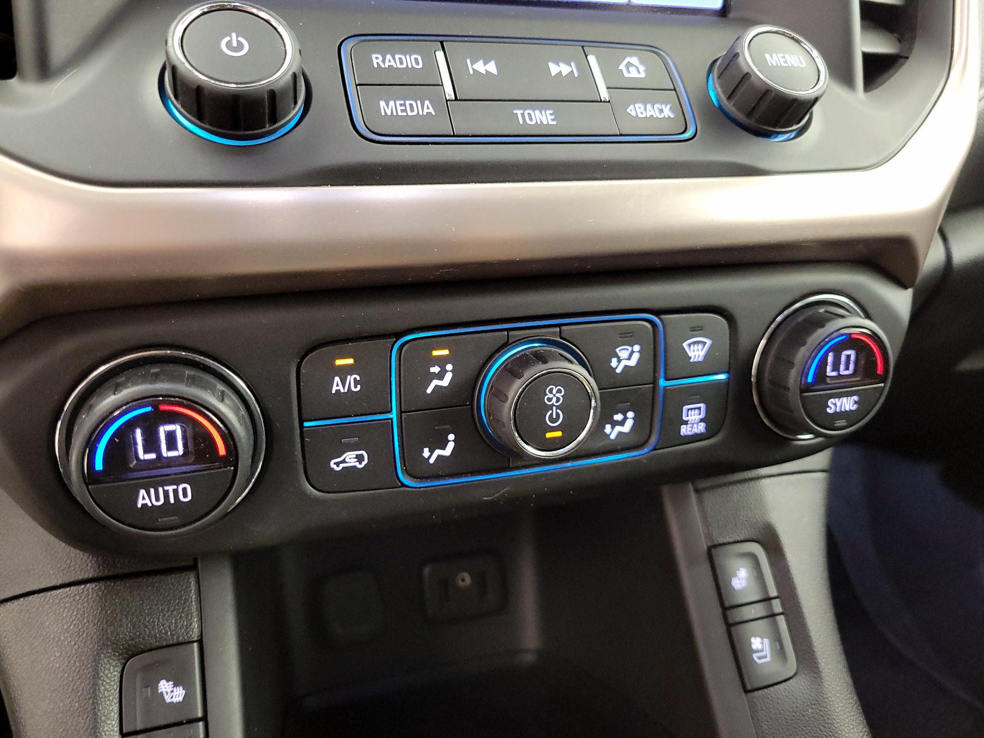 Thumbnail: 2017 GMC Acadia - 17