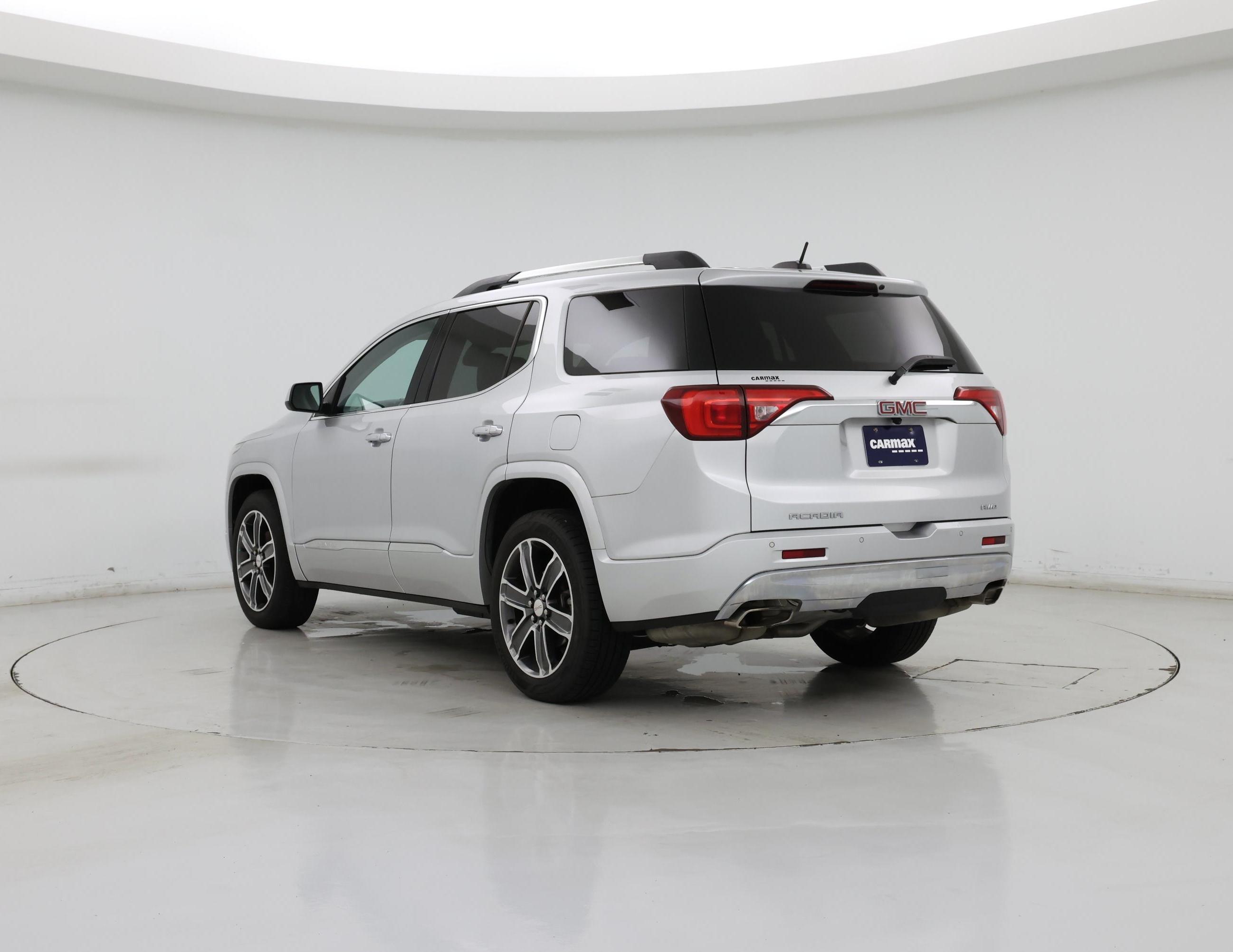 Thumbnail: 2017 GMC Acadia - 2