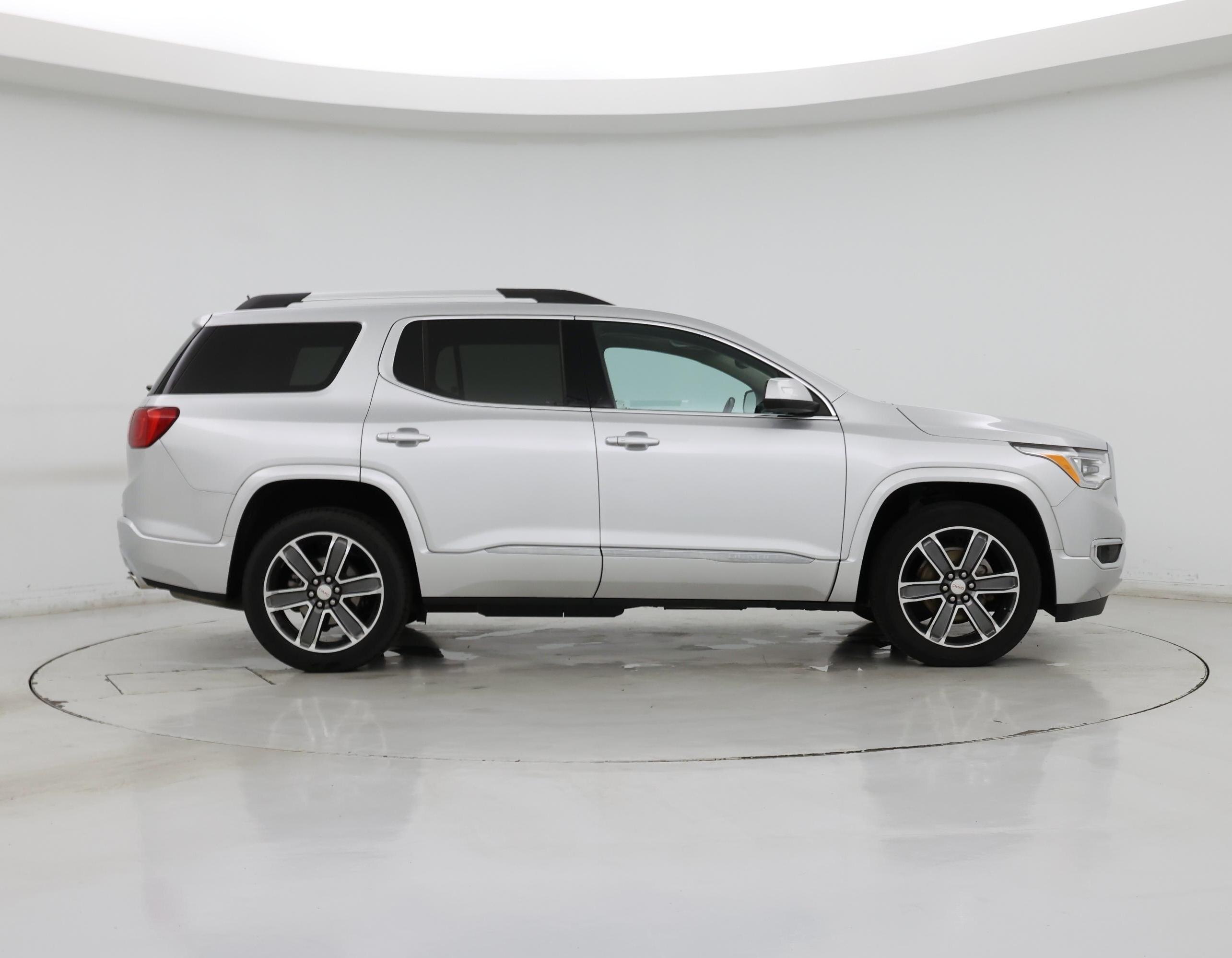 Thumbnail: 2017 GMC Acadia - 7