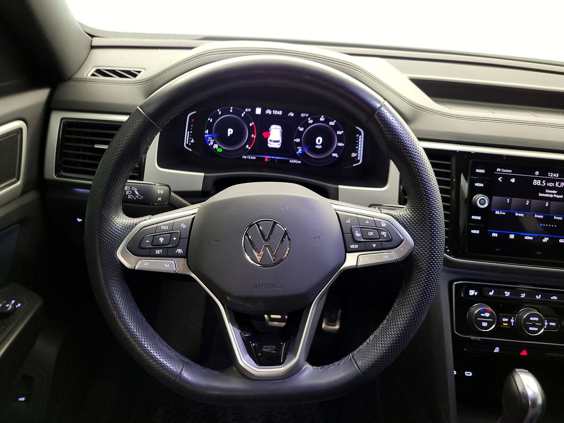 Thumbnail: 2022 Volkswagen Atlas - 10