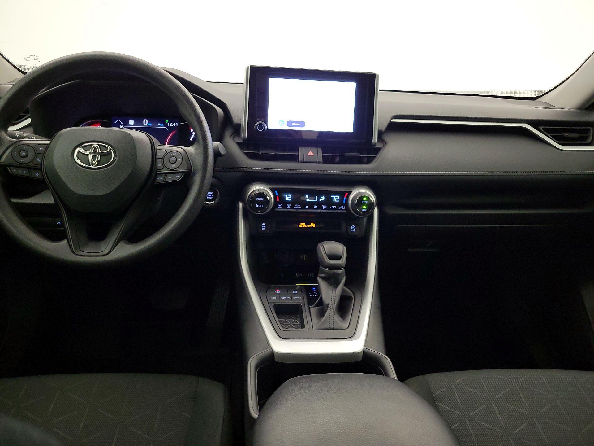 Thumbnail: 2024 Toyota RAV4 - 9