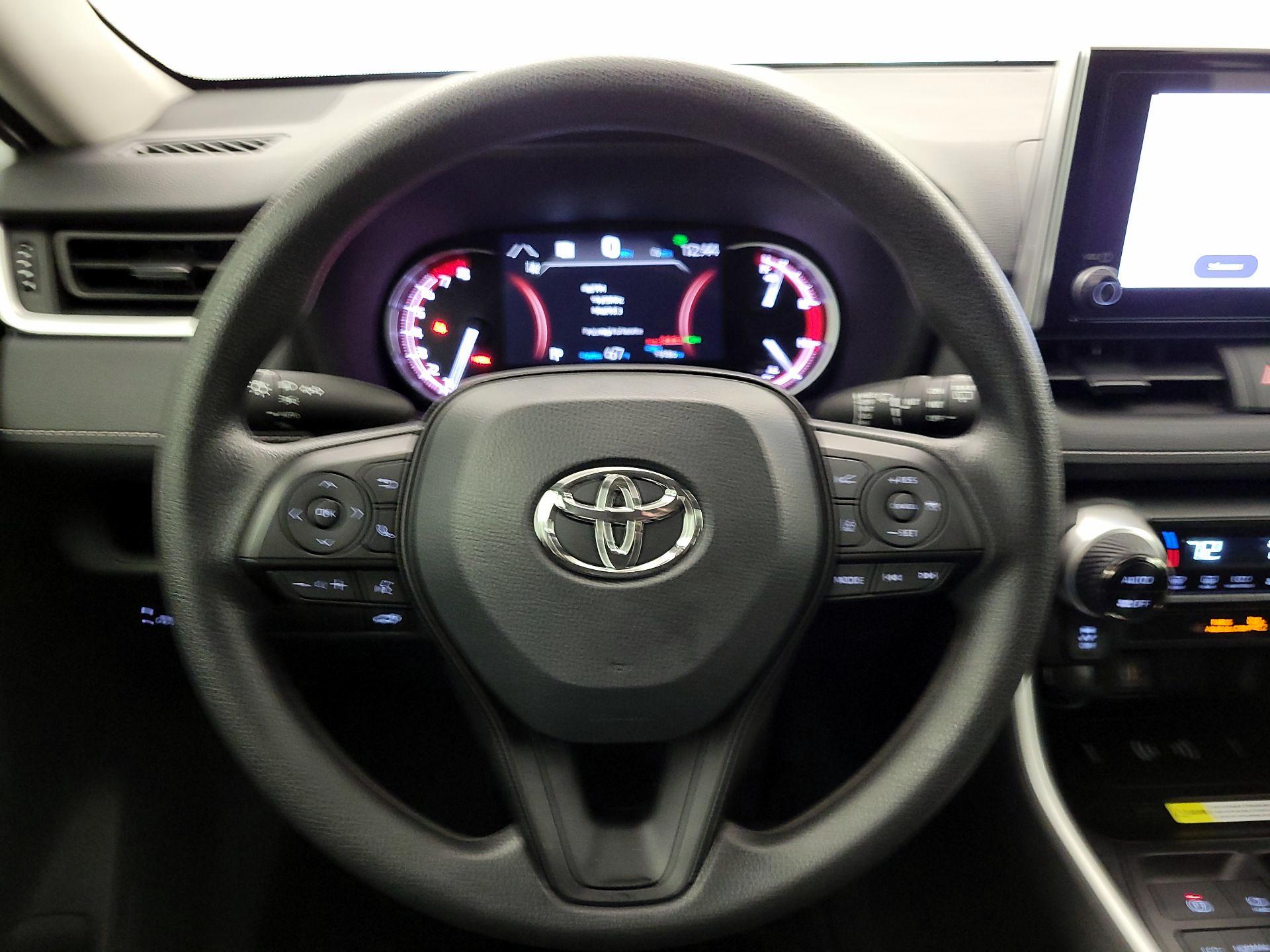 Thumbnail: 2024 Toyota RAV4 - 10