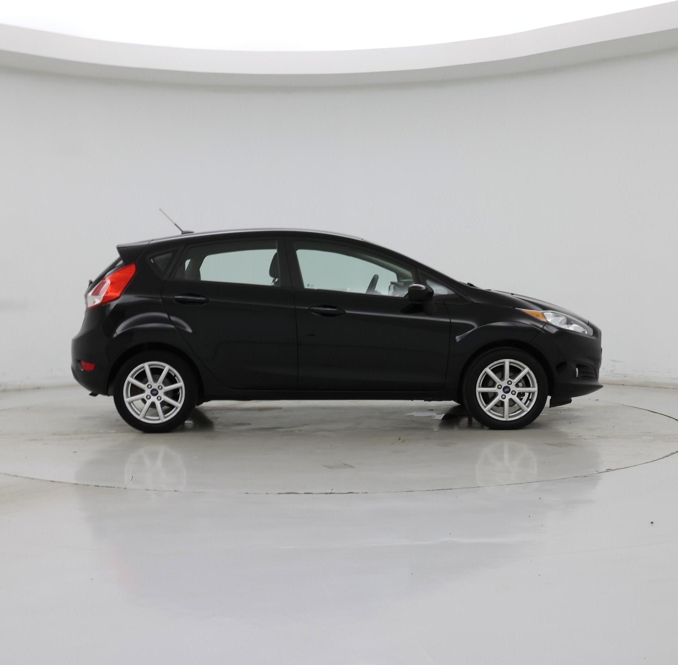 Thumbnail: 2019 Ford Fiesta - 7