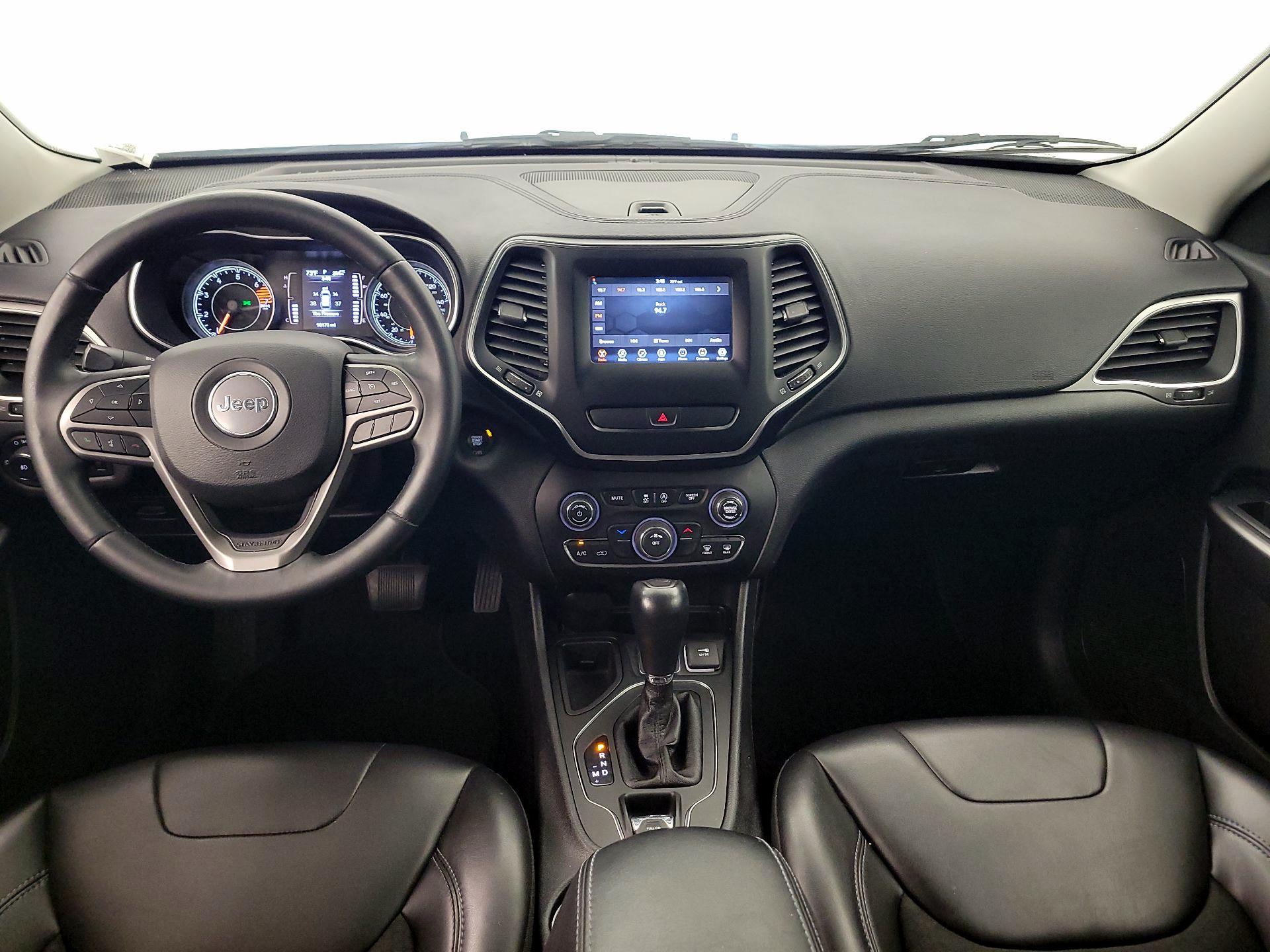 Thumbnail: 2019 Jeep Cherokee - 9