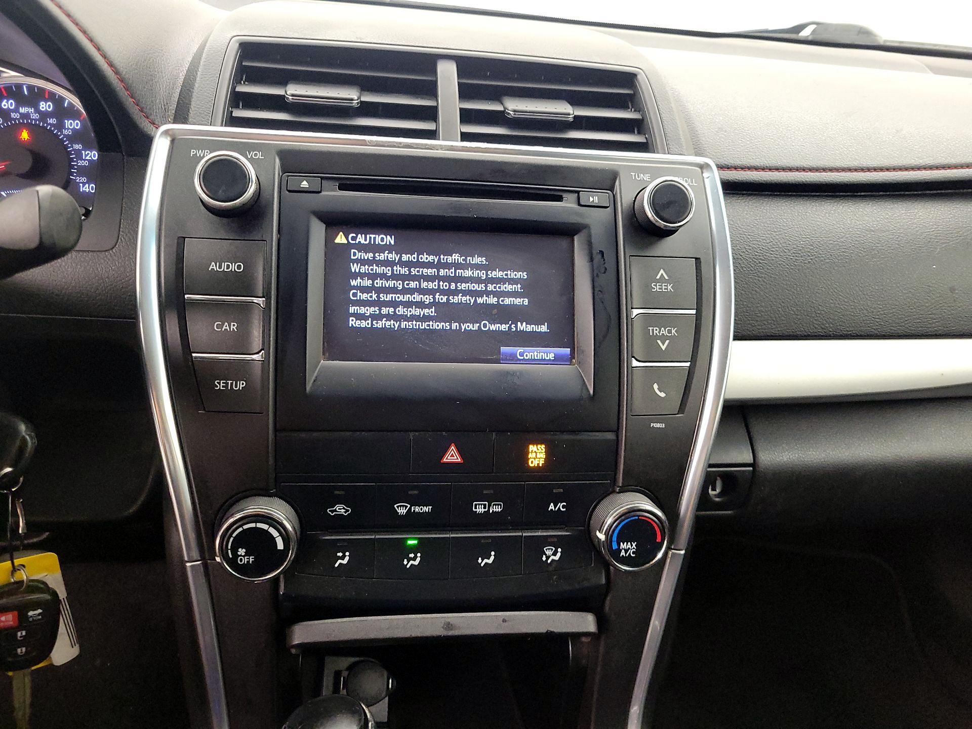 Thumbnail: 2015 Toyota Camry - 15