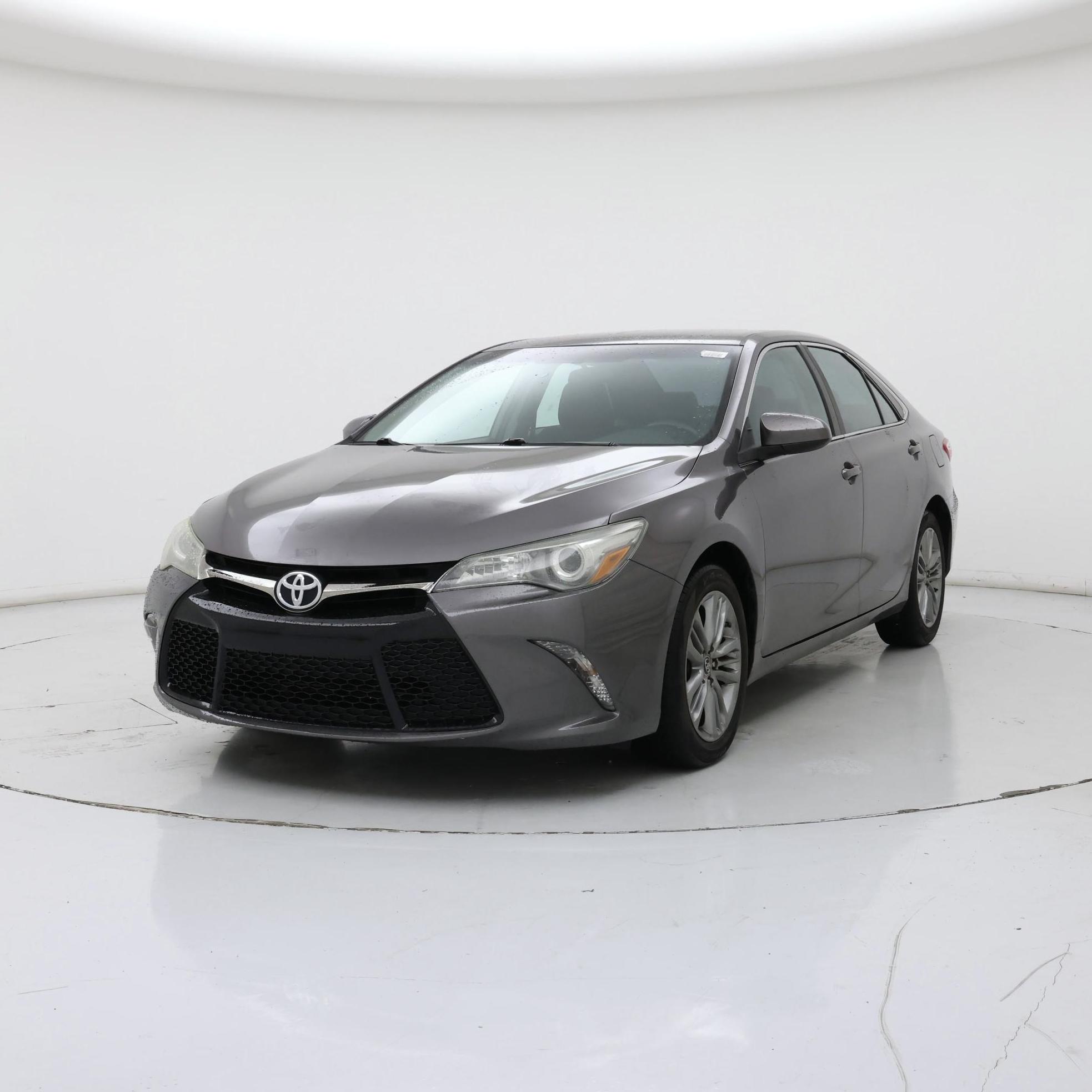 Thumbnail: 2015 Toyota Camry - 4