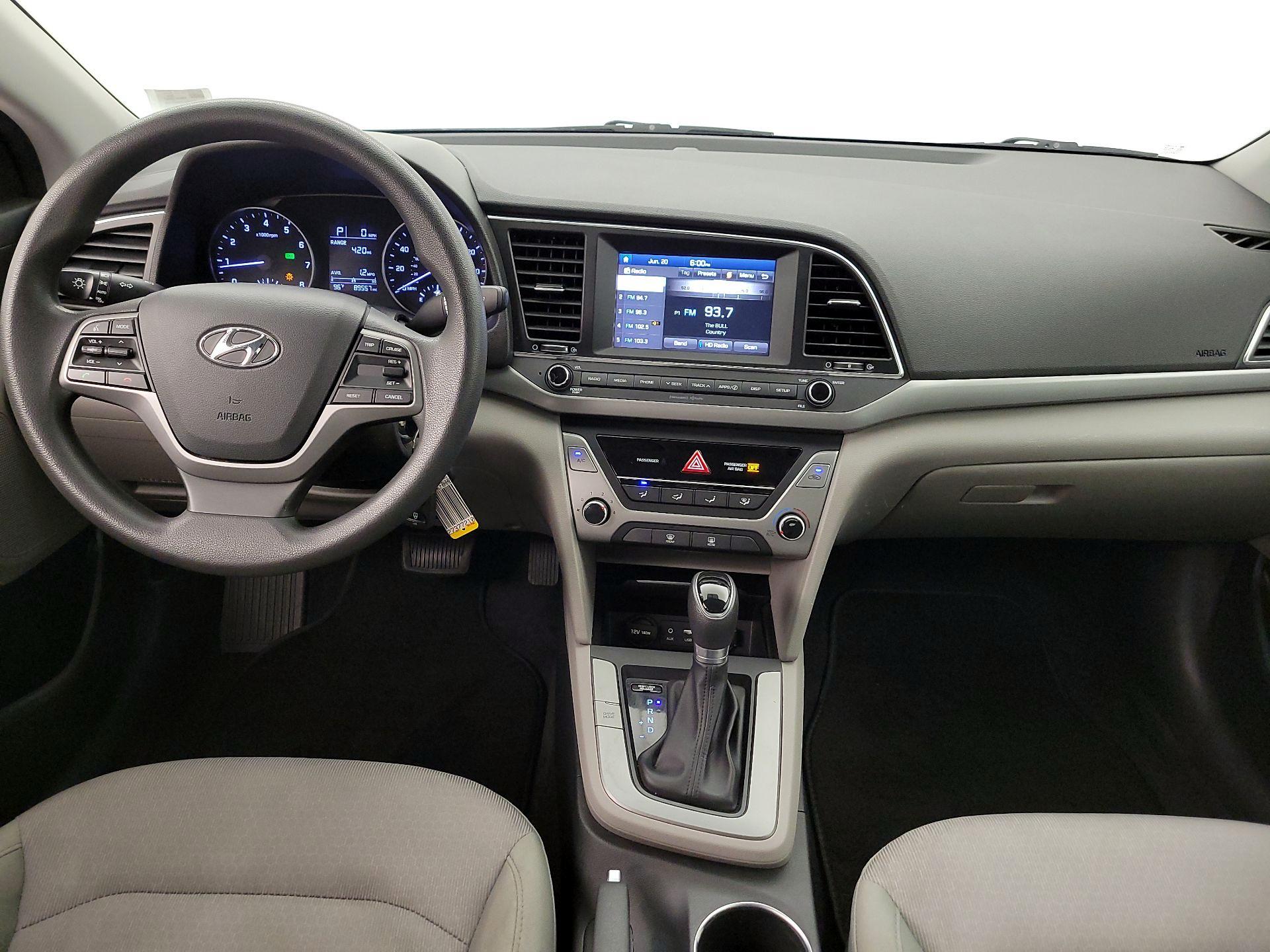 Thumbnail: 2017 Hyundai Elantra - 9