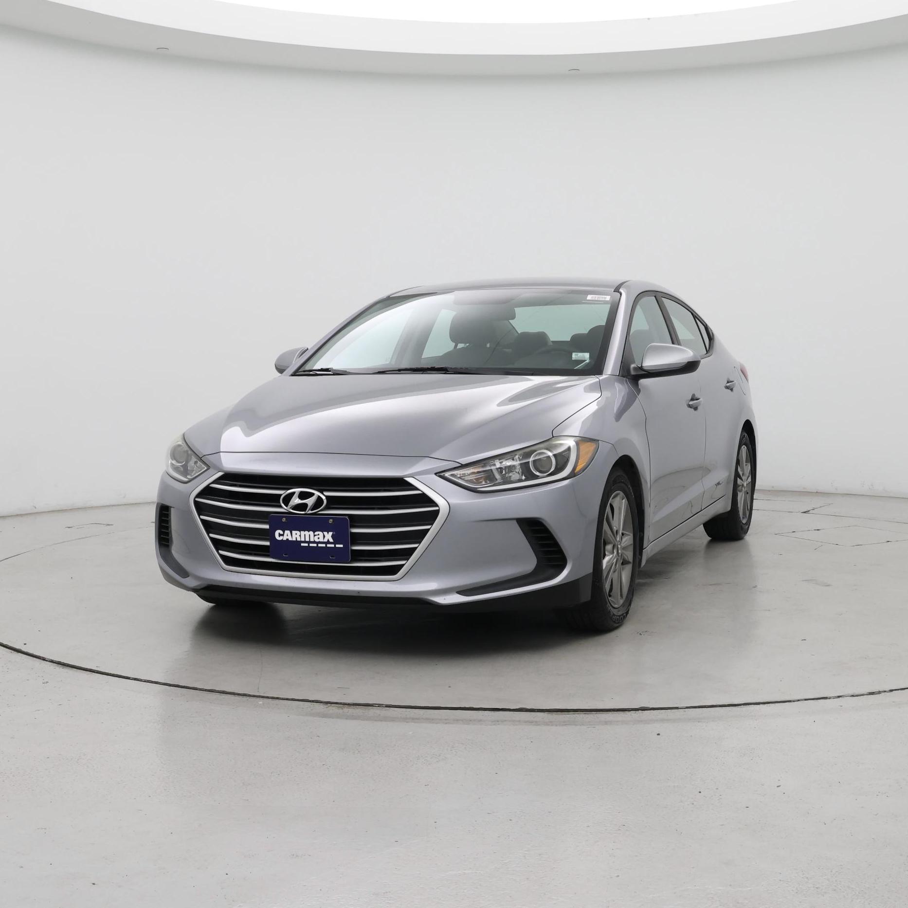 Thumbnail: 2017 Hyundai Elantra - 4