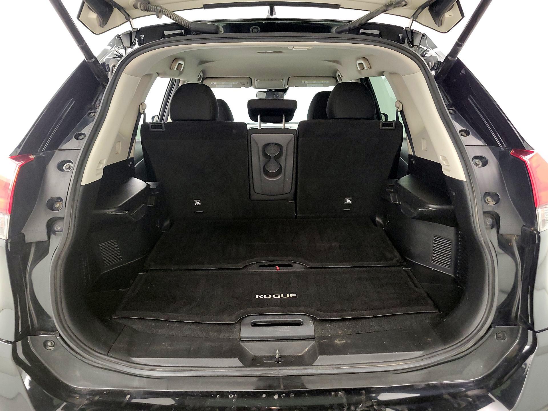 Thumbnail: 2019 Nissan Rogue - 20