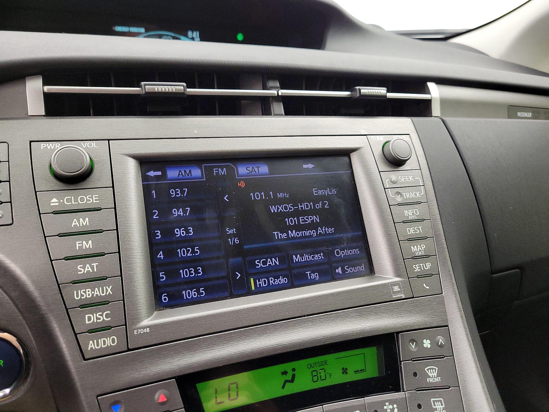 Thumbnail: 2013 Toyota Prius - 16