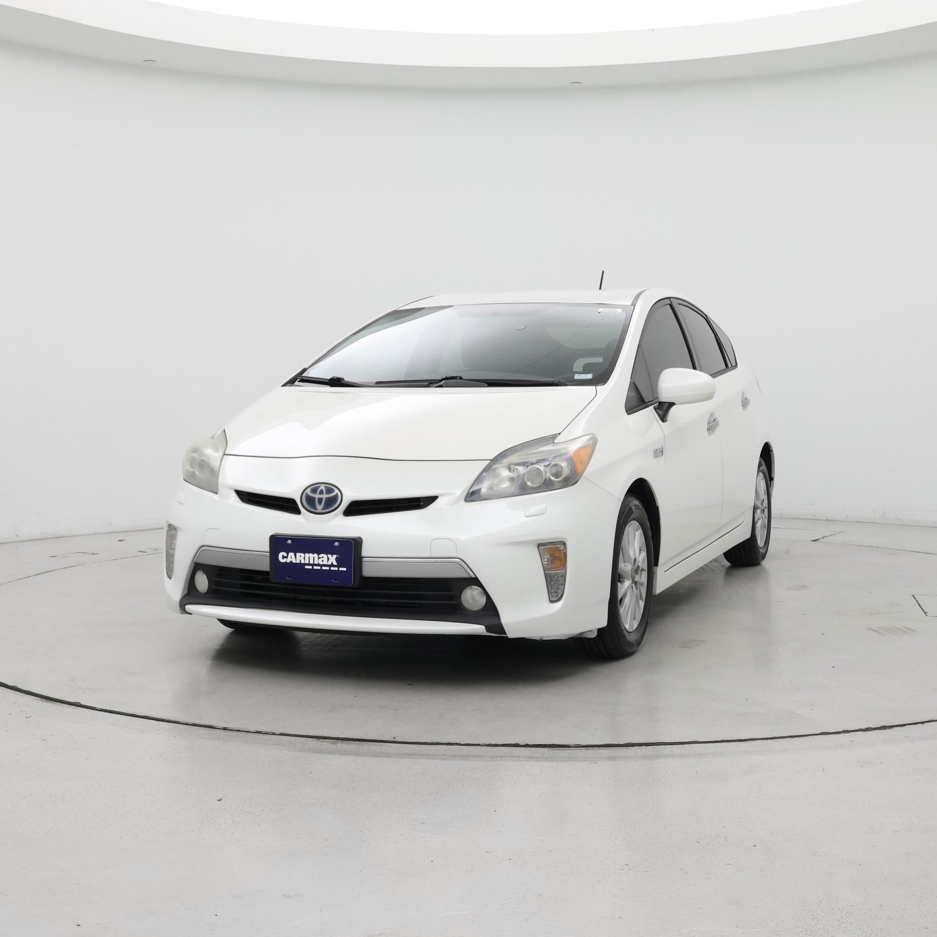 Thumbnail: 2013 Toyota Prius - 4