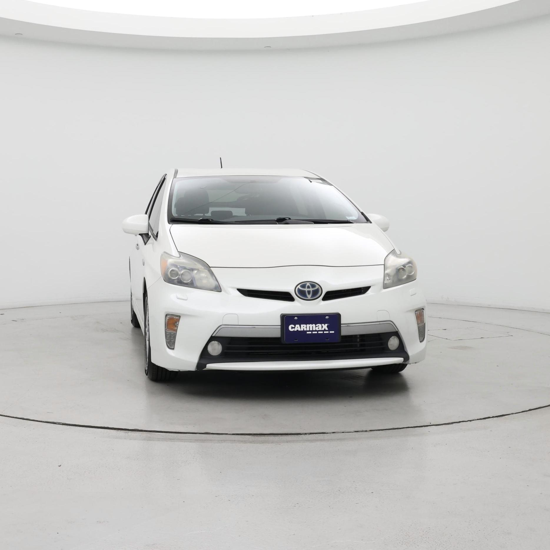 Thumbnail: 2013 Toyota Prius - 5